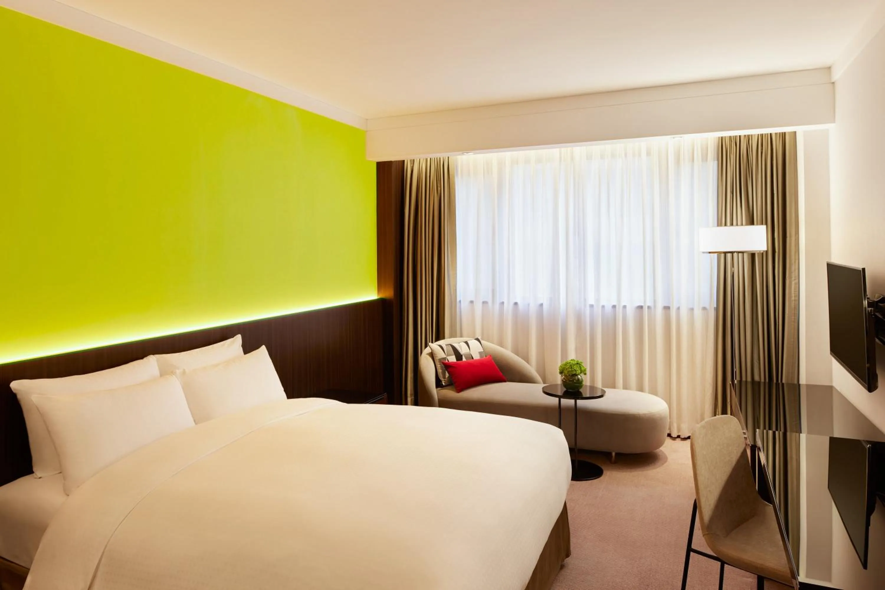 Bedroom, Bed in Prince Hotel, Marco Polo