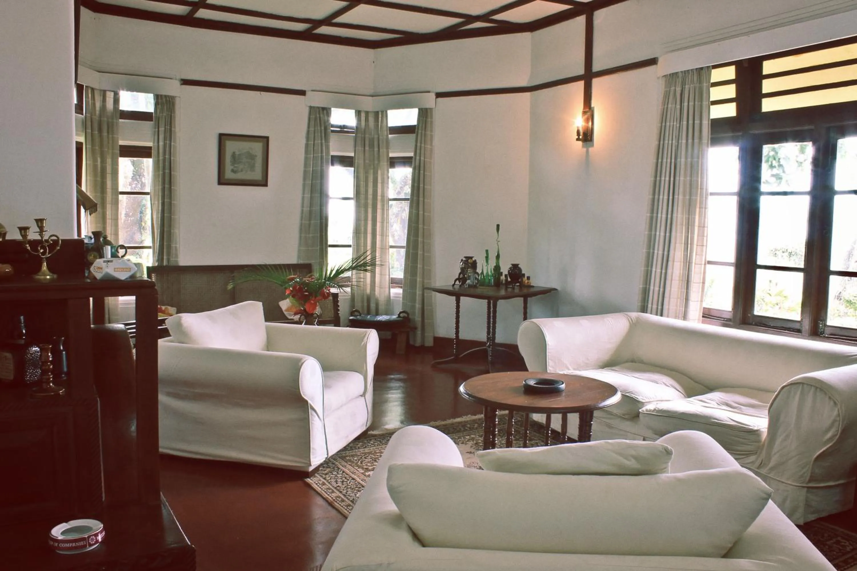 Seating area in Ancoombra Tea Estate Bungalow