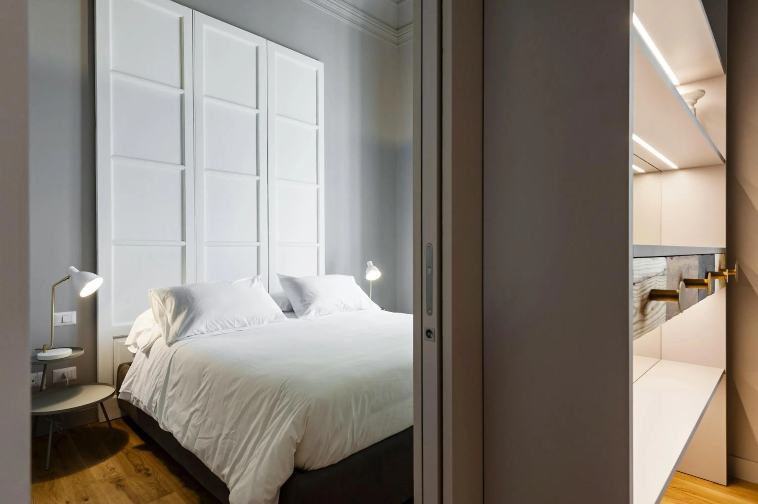 Bedroom, Bed in Ferrini Home - Rindone 6