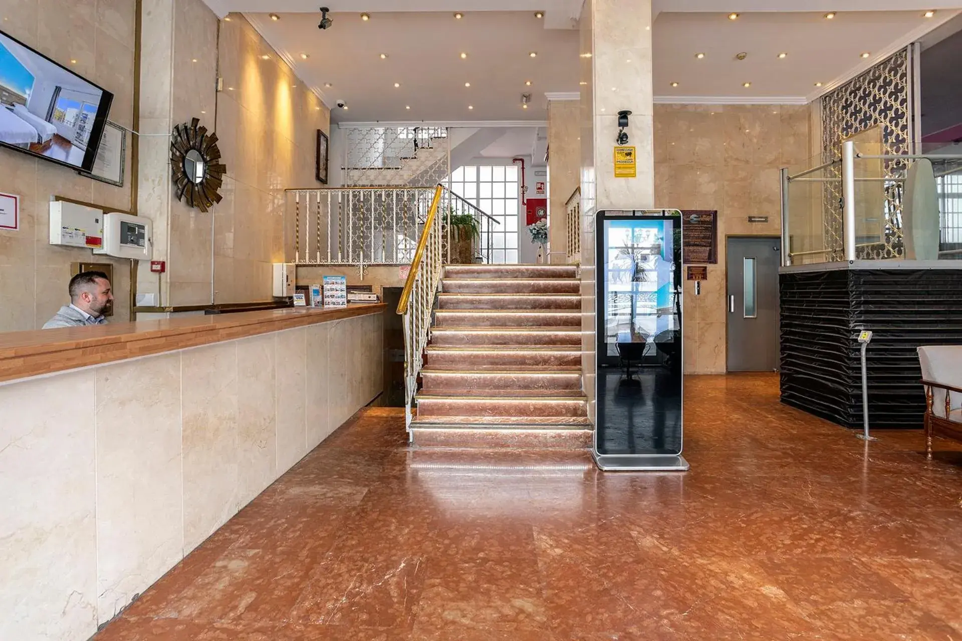 Lobby or reception in Hotel Torremolinos Centro by Croma Lobby or reception in Hotel Torremolinos Centro by Croma