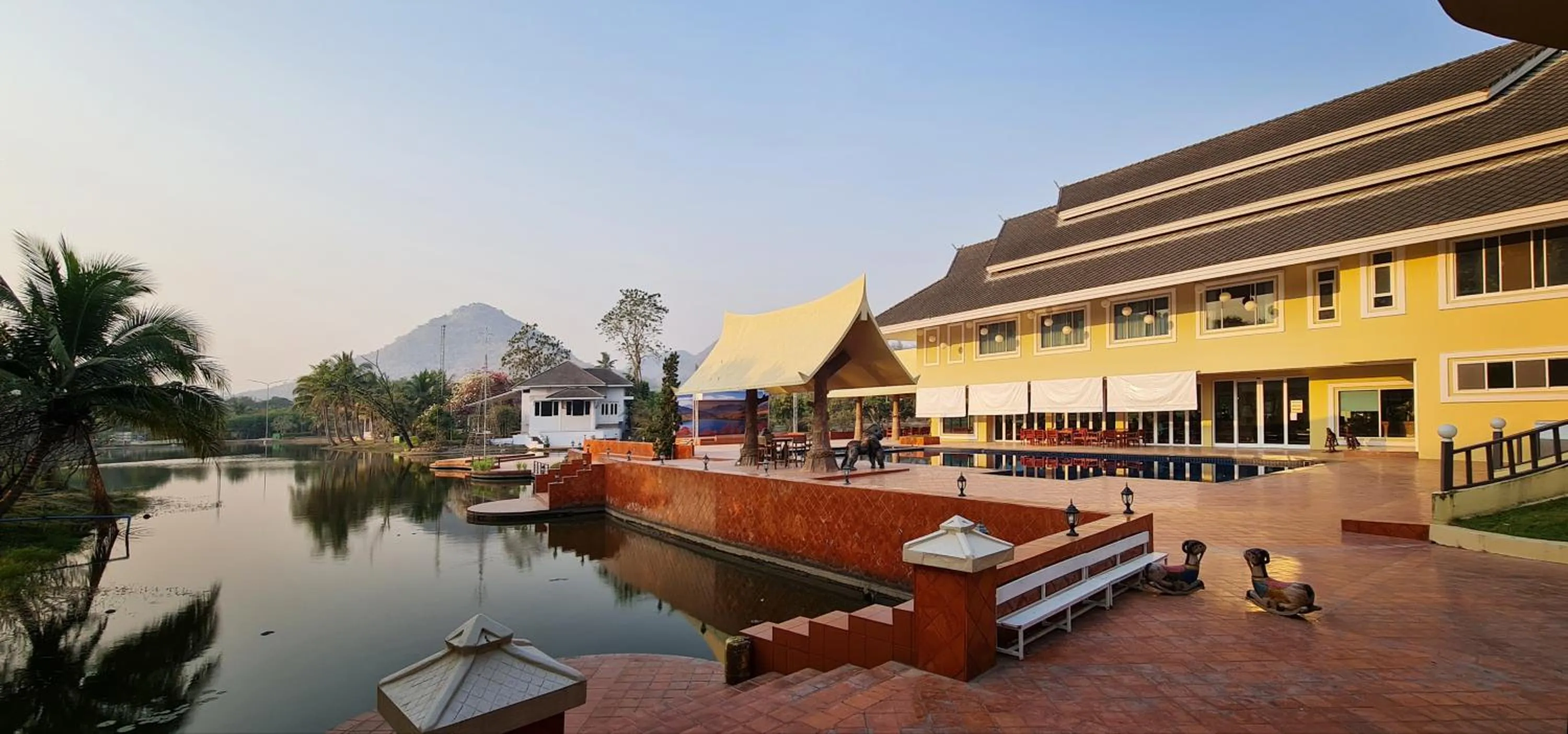 Phu Pha Phung Resort