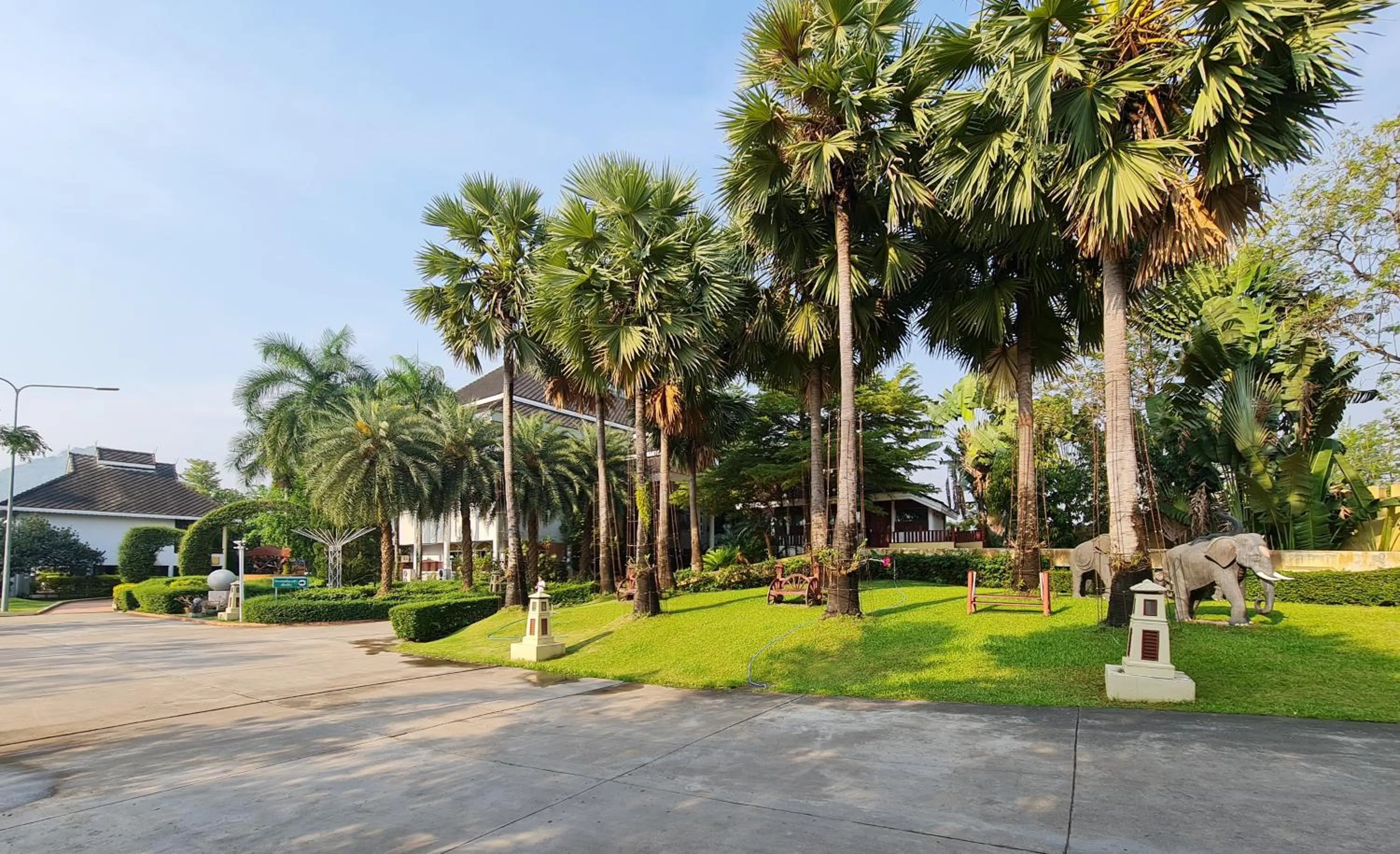 Phu Pha Phung Resort