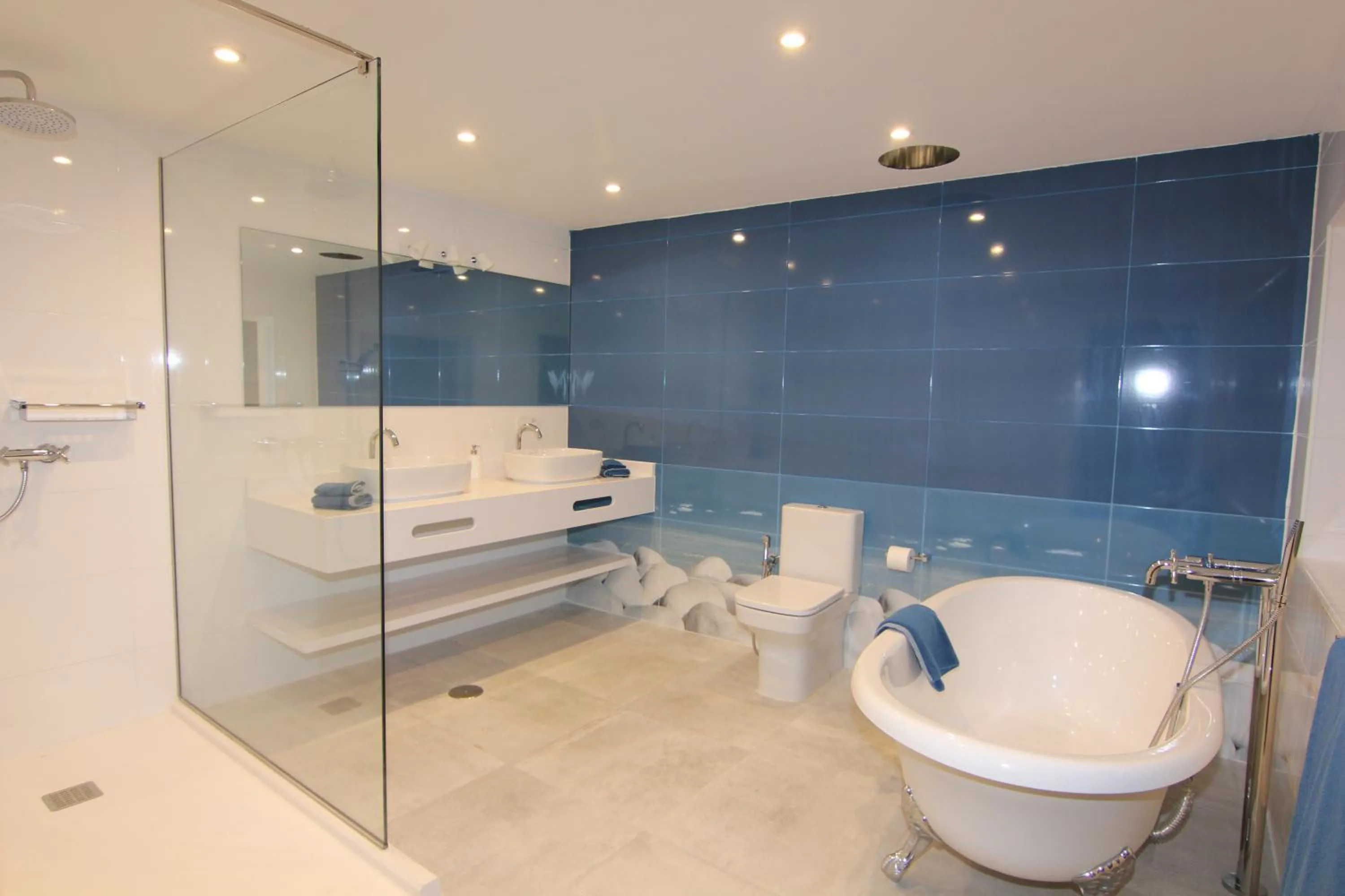 Bathroom in Orly Club Coral Arena Dorada