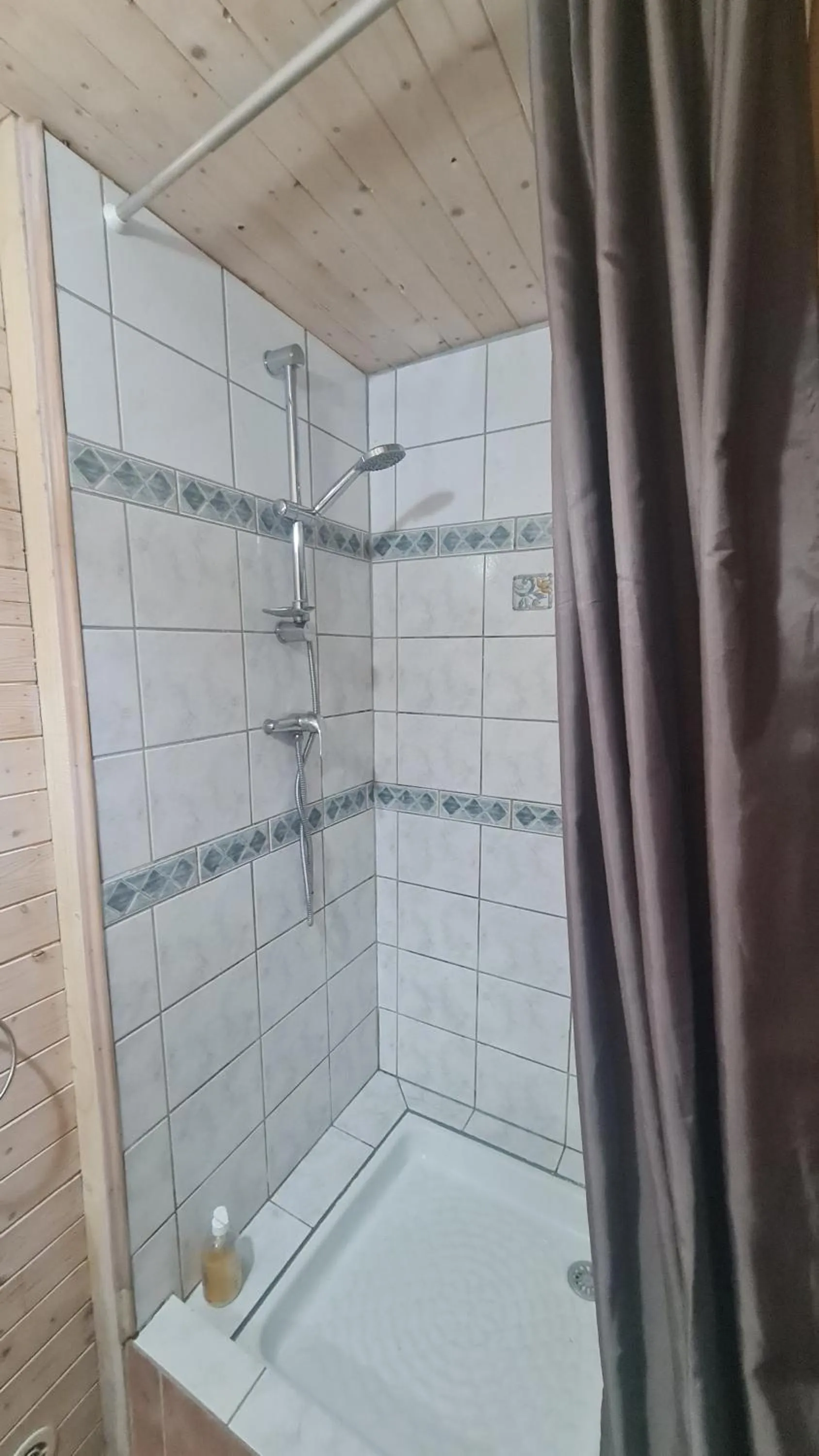 Bathroom in Chambres d'Hôtes Le Plessis à Broye