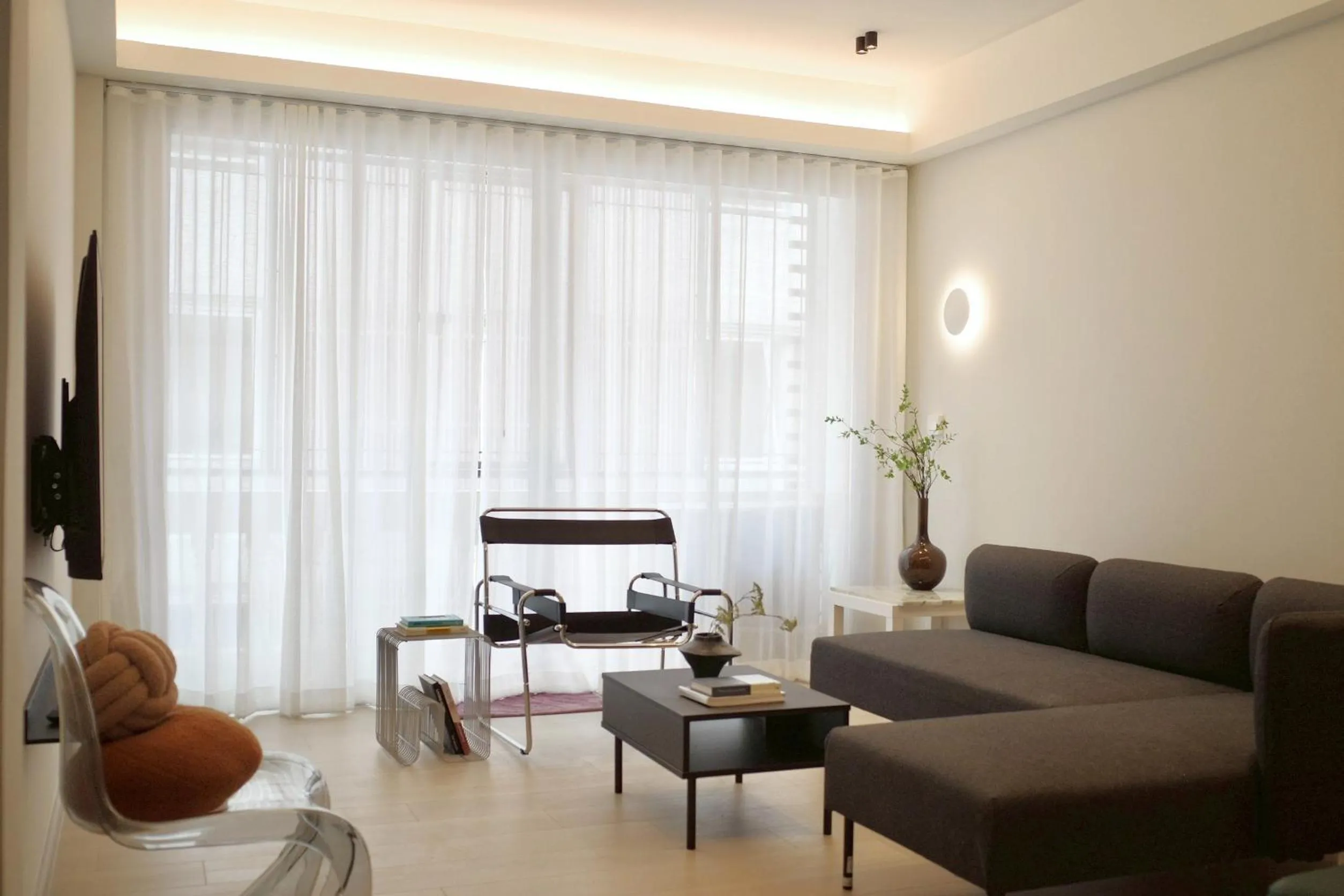 TV and multimedia in Theme Boutique Hotel Bangkok