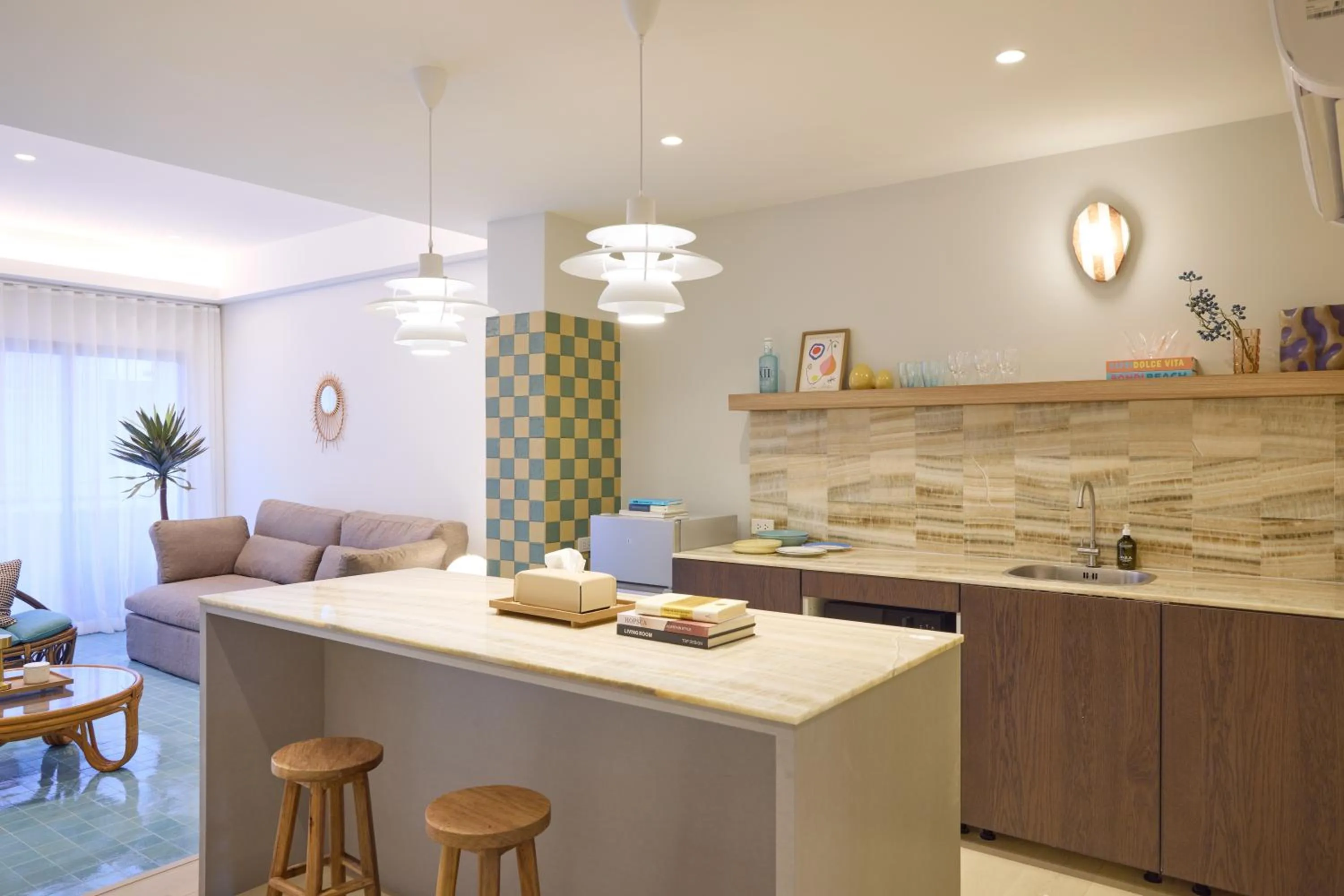 Dining area in Theme Boutique Hotel Bangkok