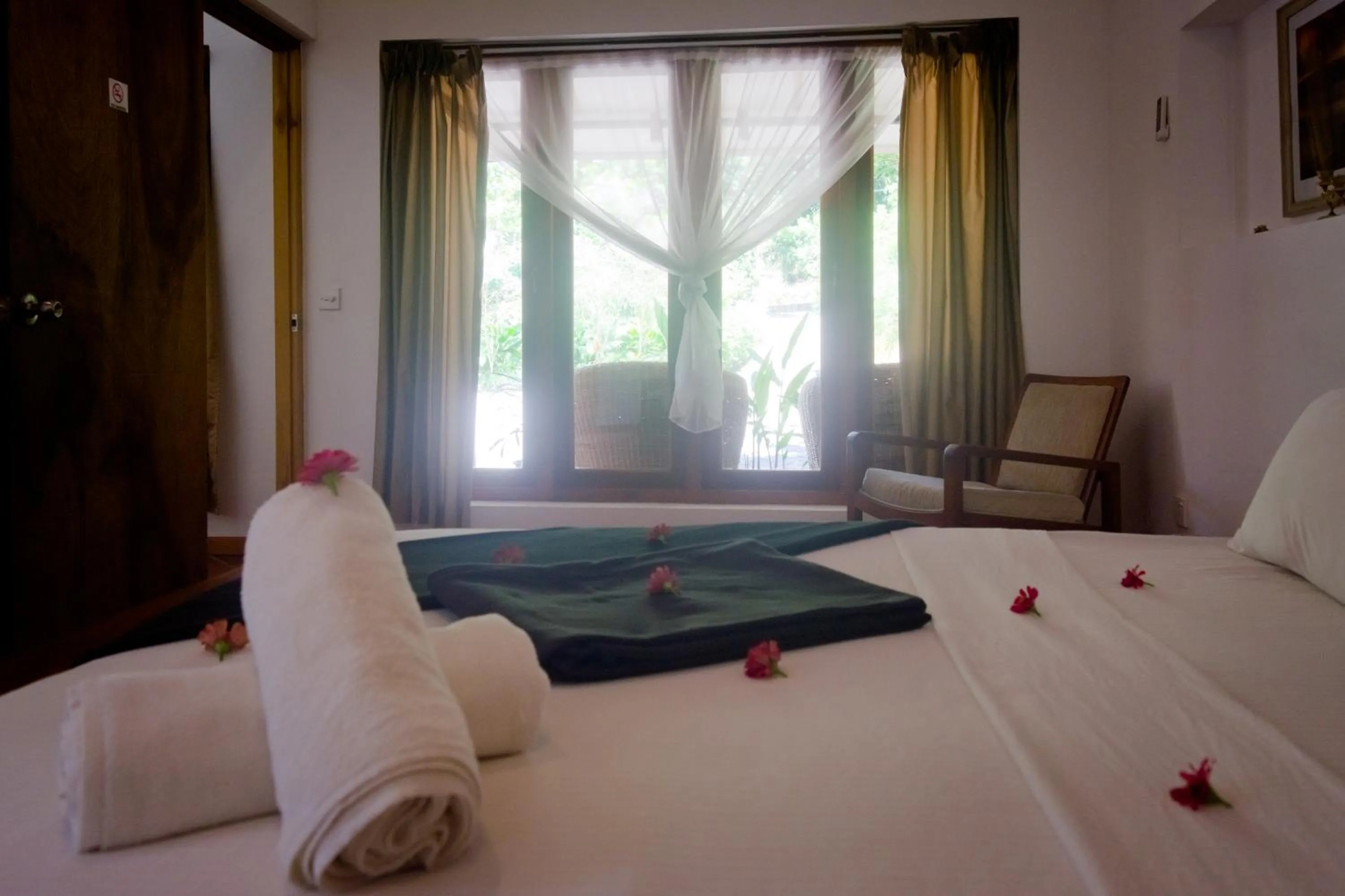 Bed in Clove Garden Kandy