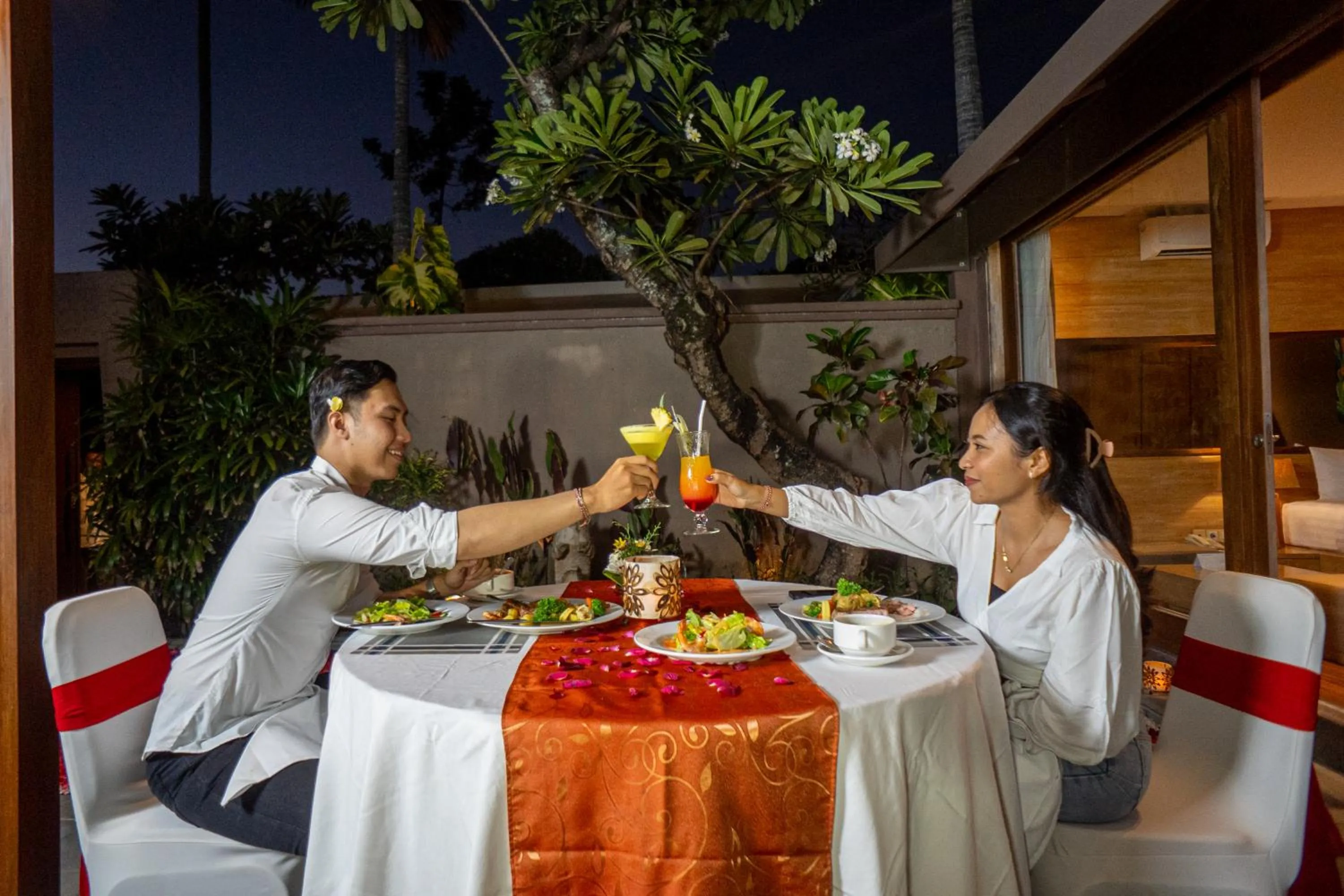 Food and drinks in Asa Bali Luxury Villas & Spa