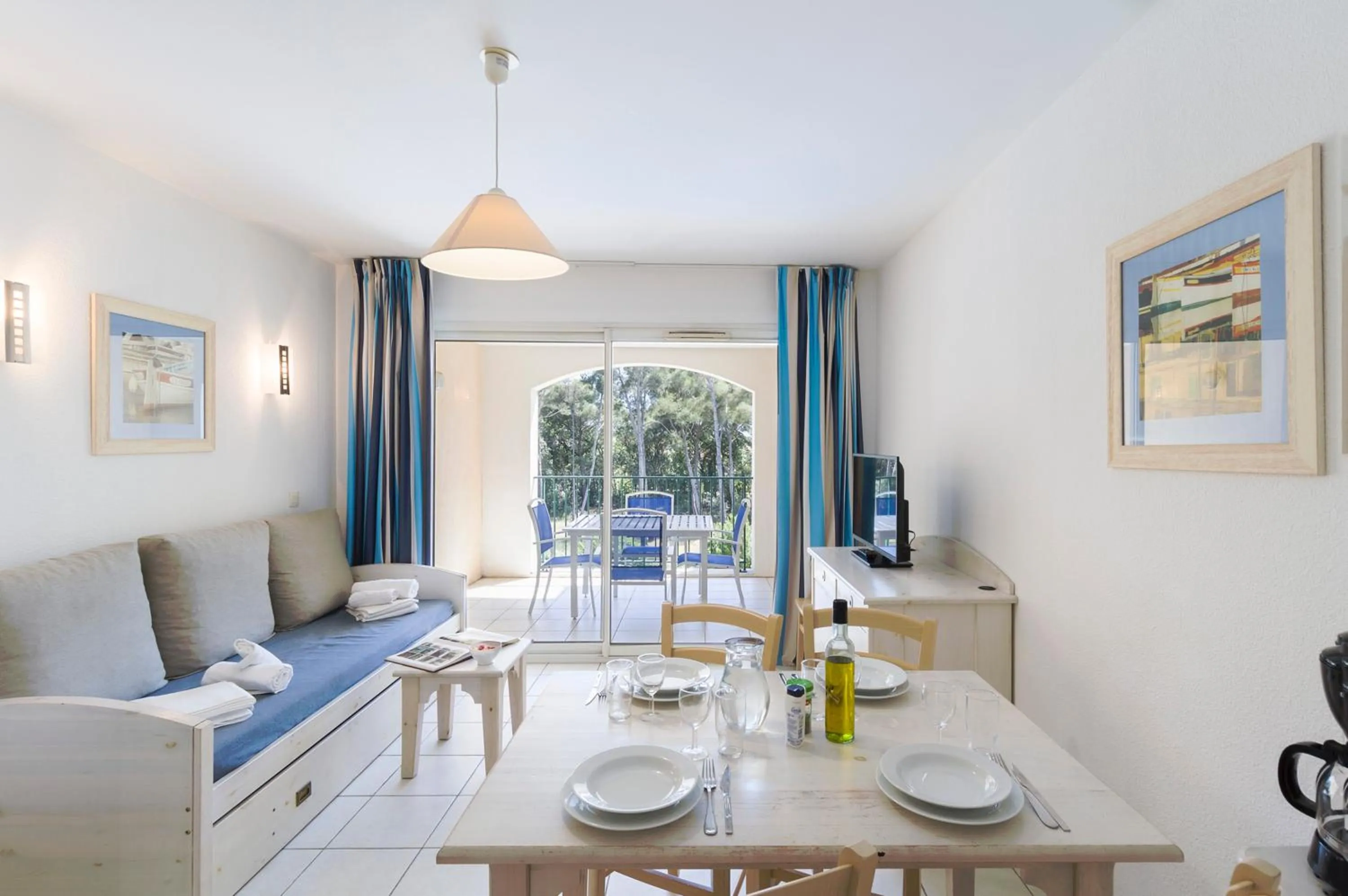 Living room in Garden & City Six-Fours-les-Plages