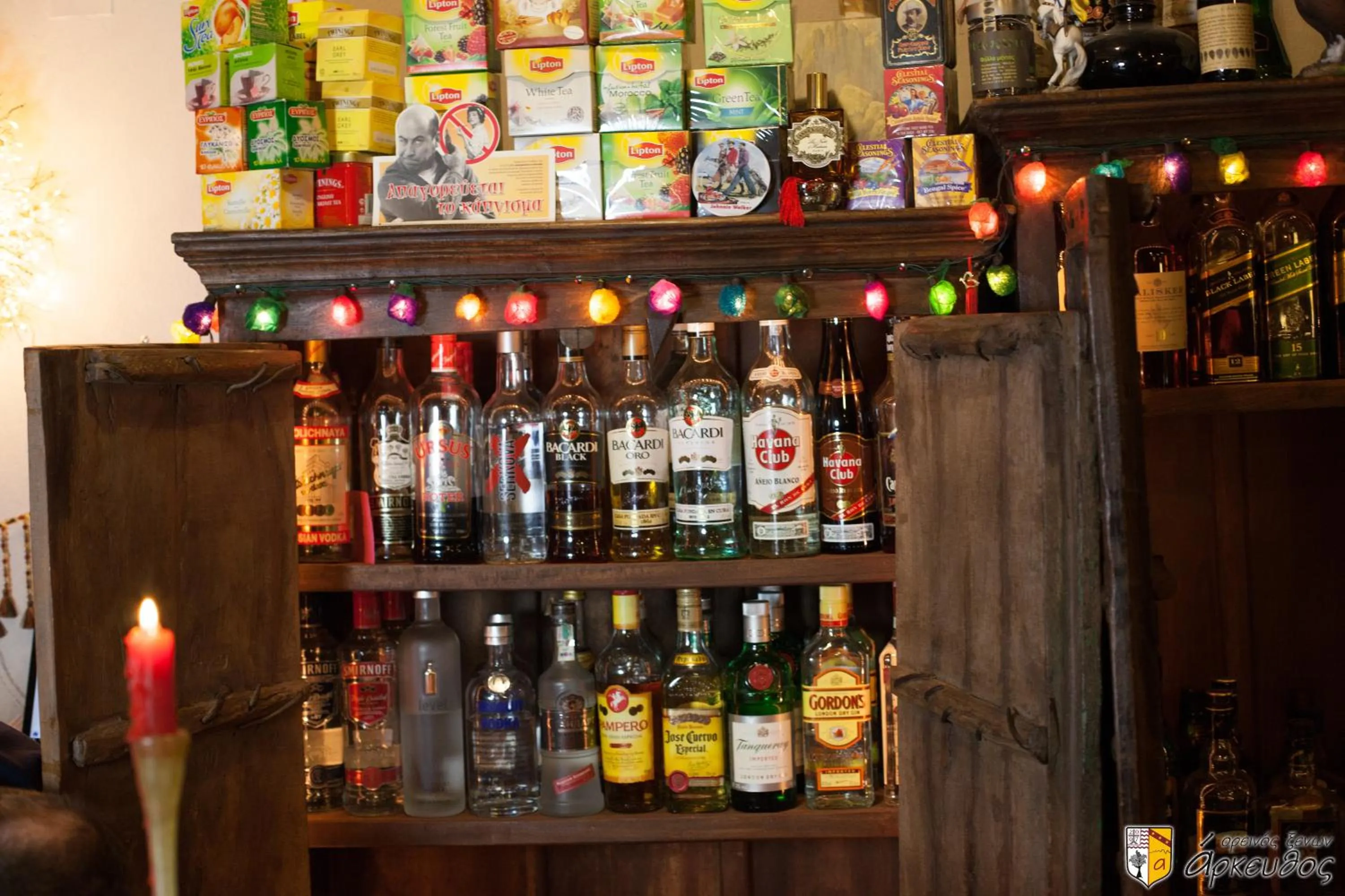 Lounge or bar in Arkefthos Mountain Hotel