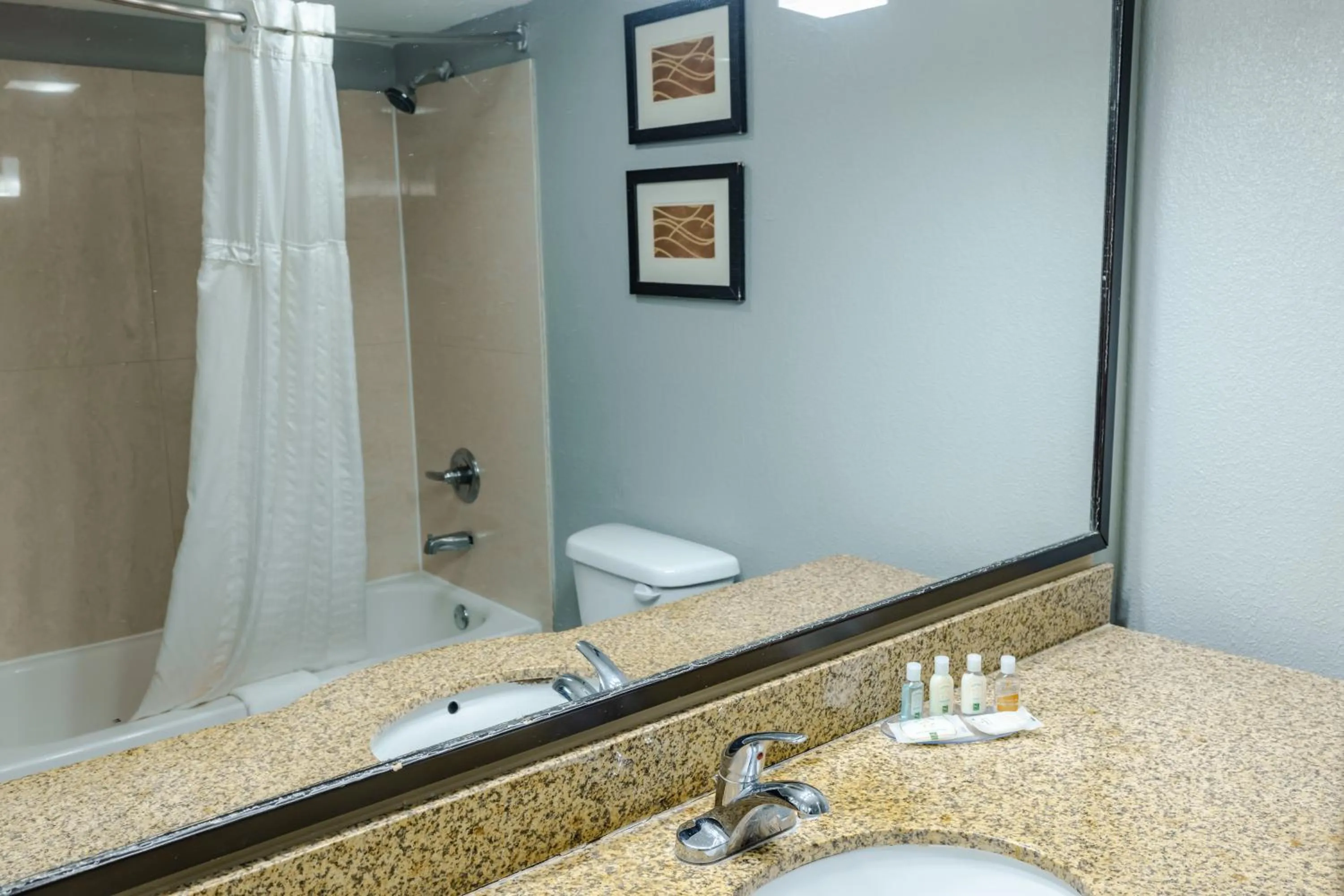 Quality Inn Olive Branch - Memphis South