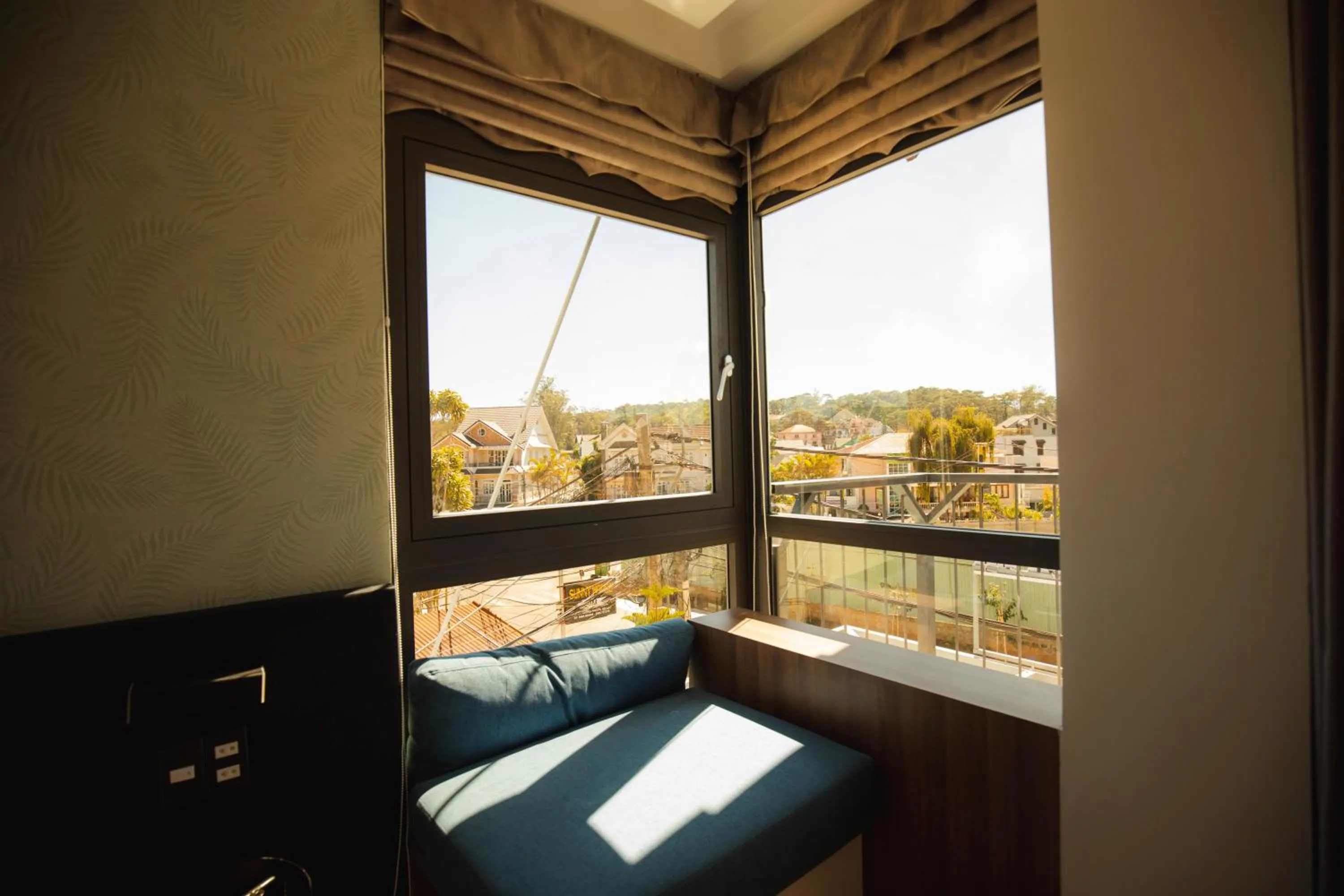 Ngan Hoa - Mille Fleurs 02