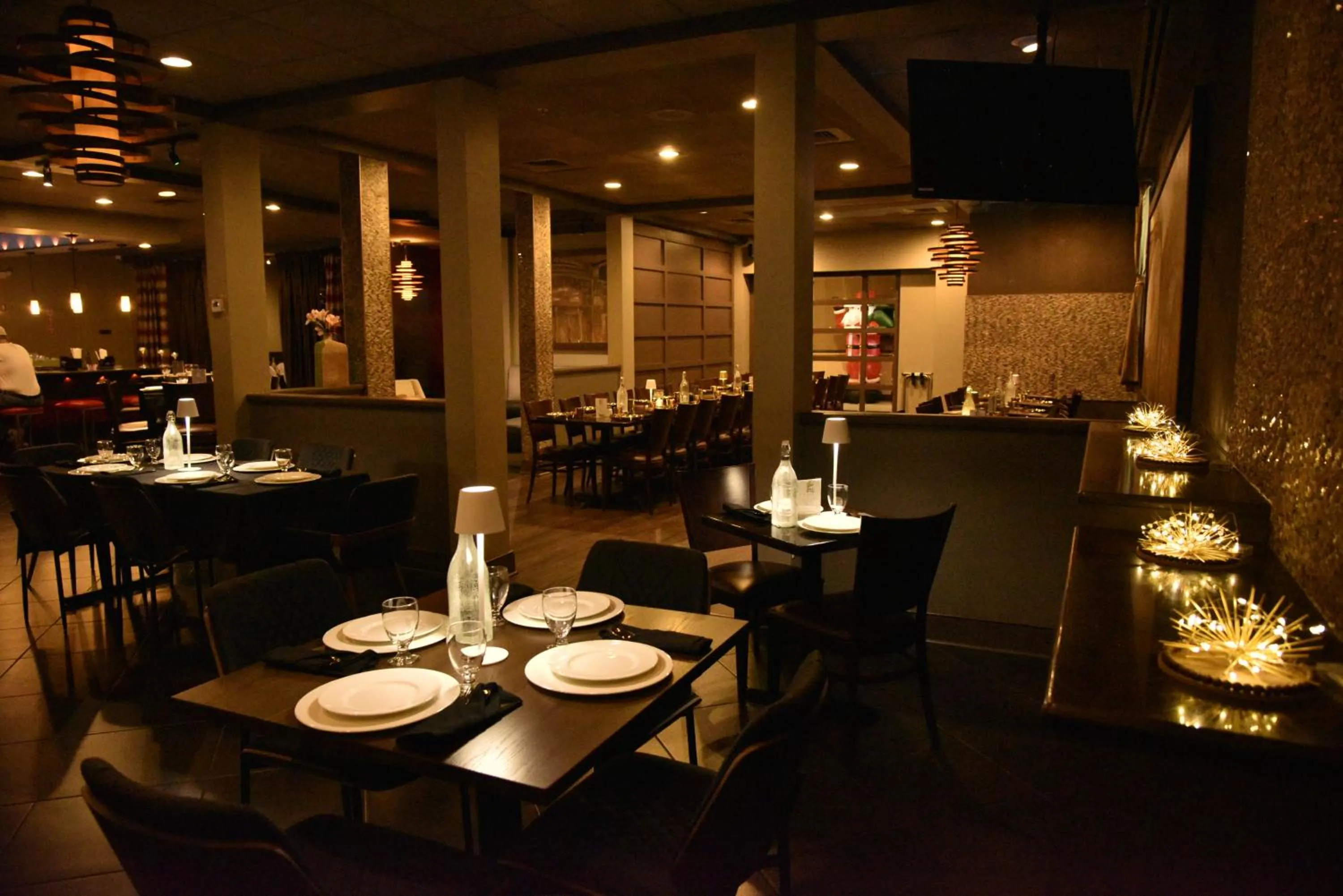 Restaurant/places to eat in Wyndham Garden Schaumburg Chicago Northwest