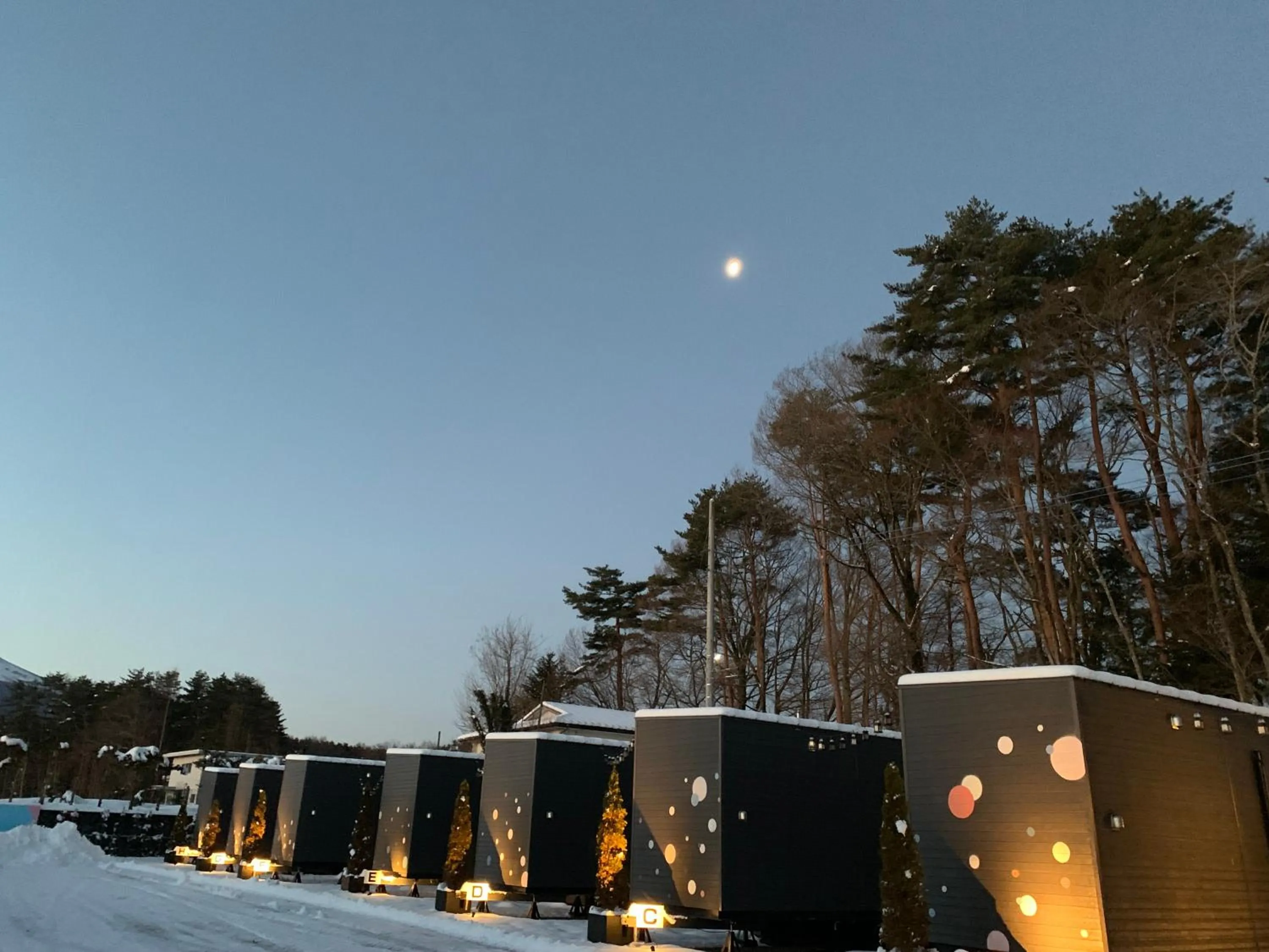 Winter in Mt Fuji Glamping TOURIST VILLA Kawaguchiko