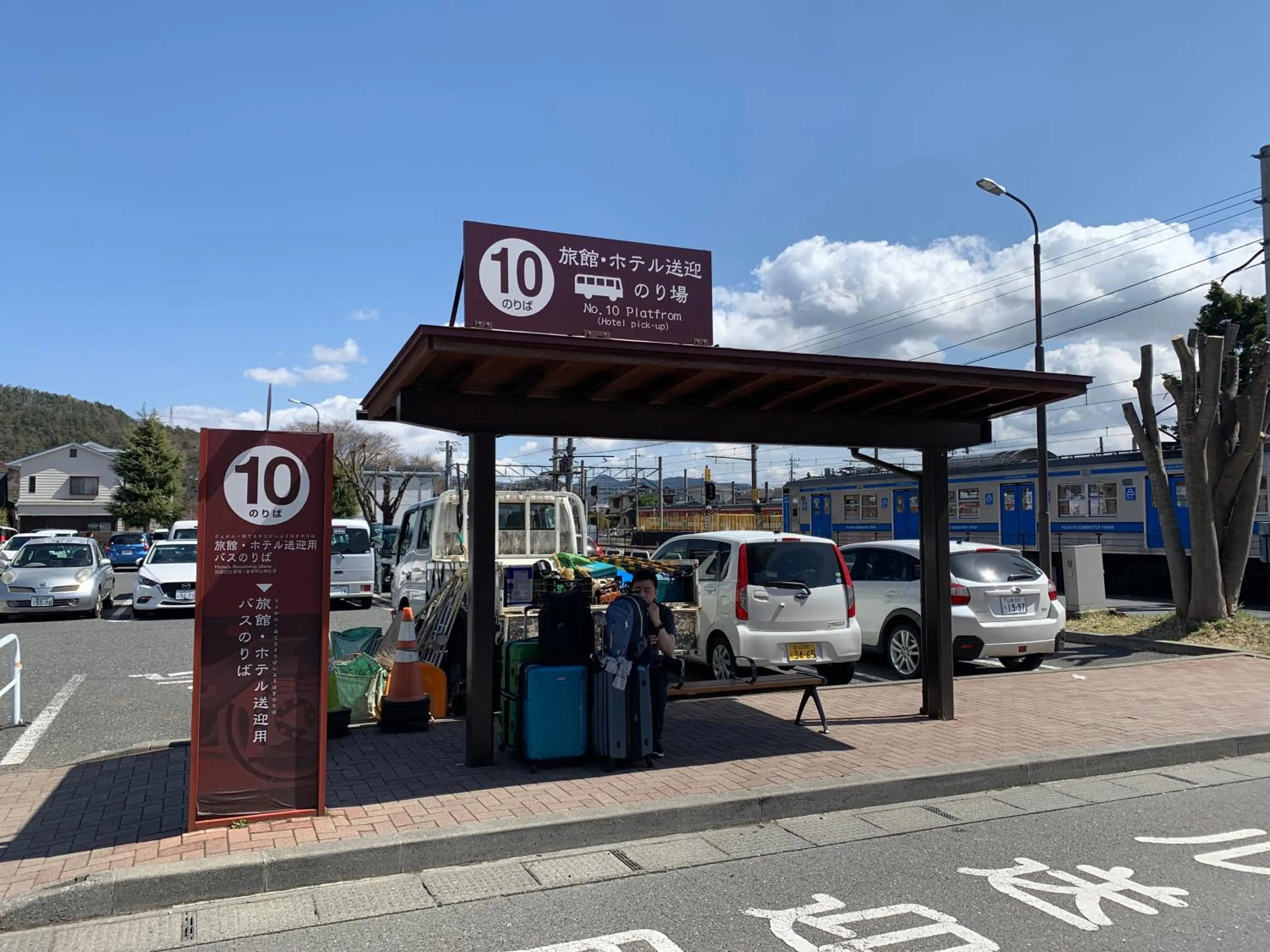 shuttle in Mt Fuji Glamping TOURIST VILLA Kawaguchiko