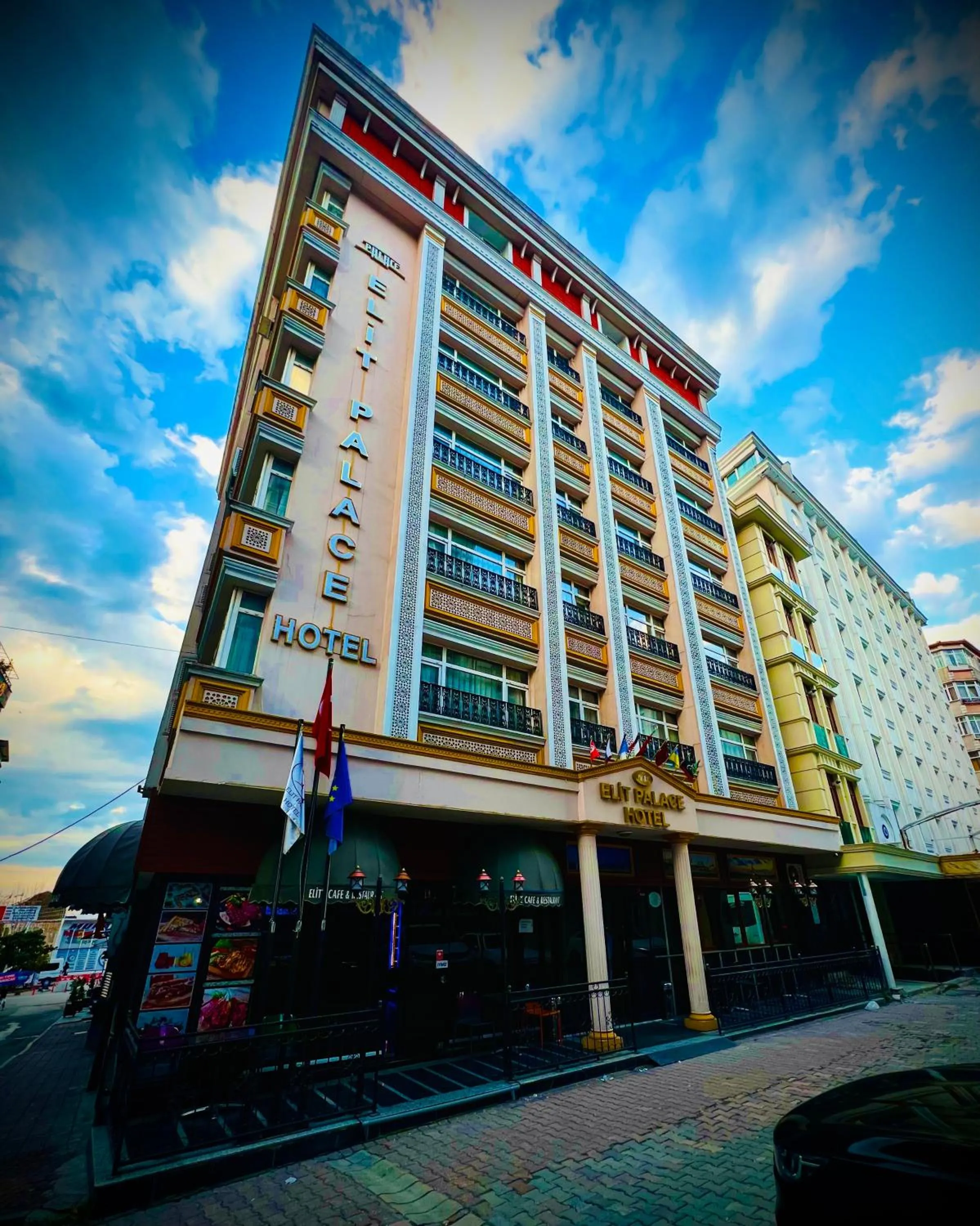 Property building in Elit Palace Hotel