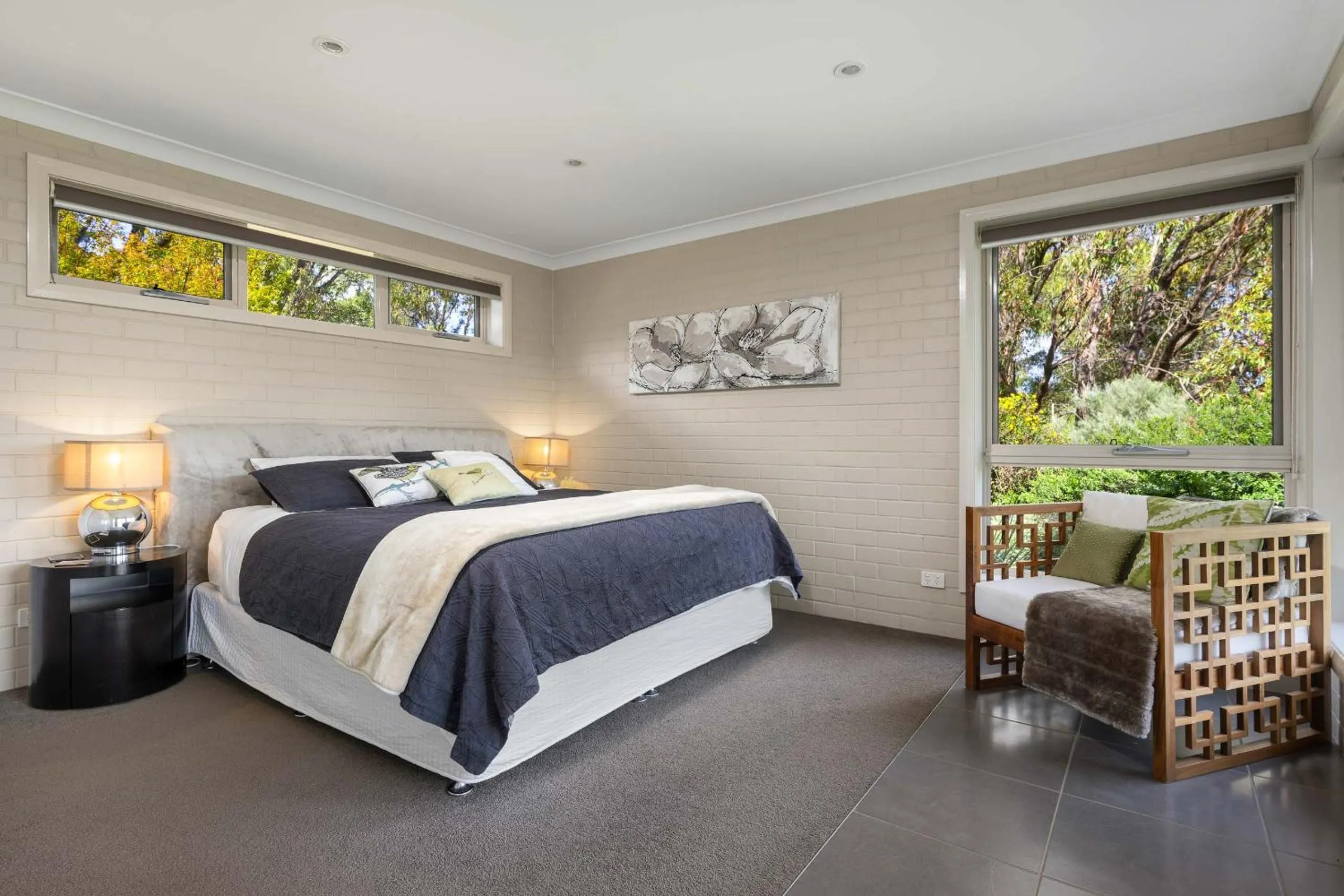 Bedroom in Lakeview Luxury Retreat