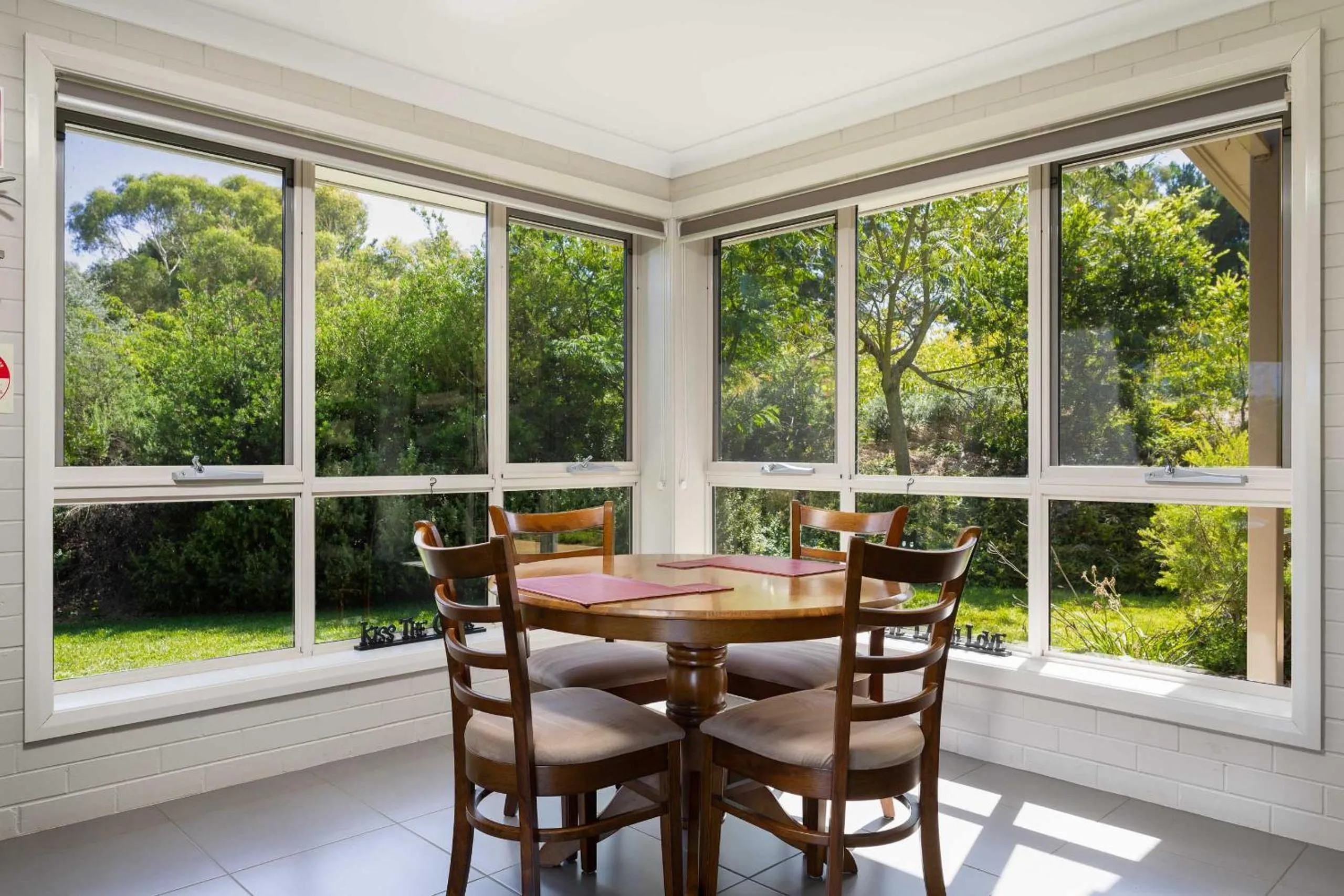 Dining area in Lakeview Luxury Retreat