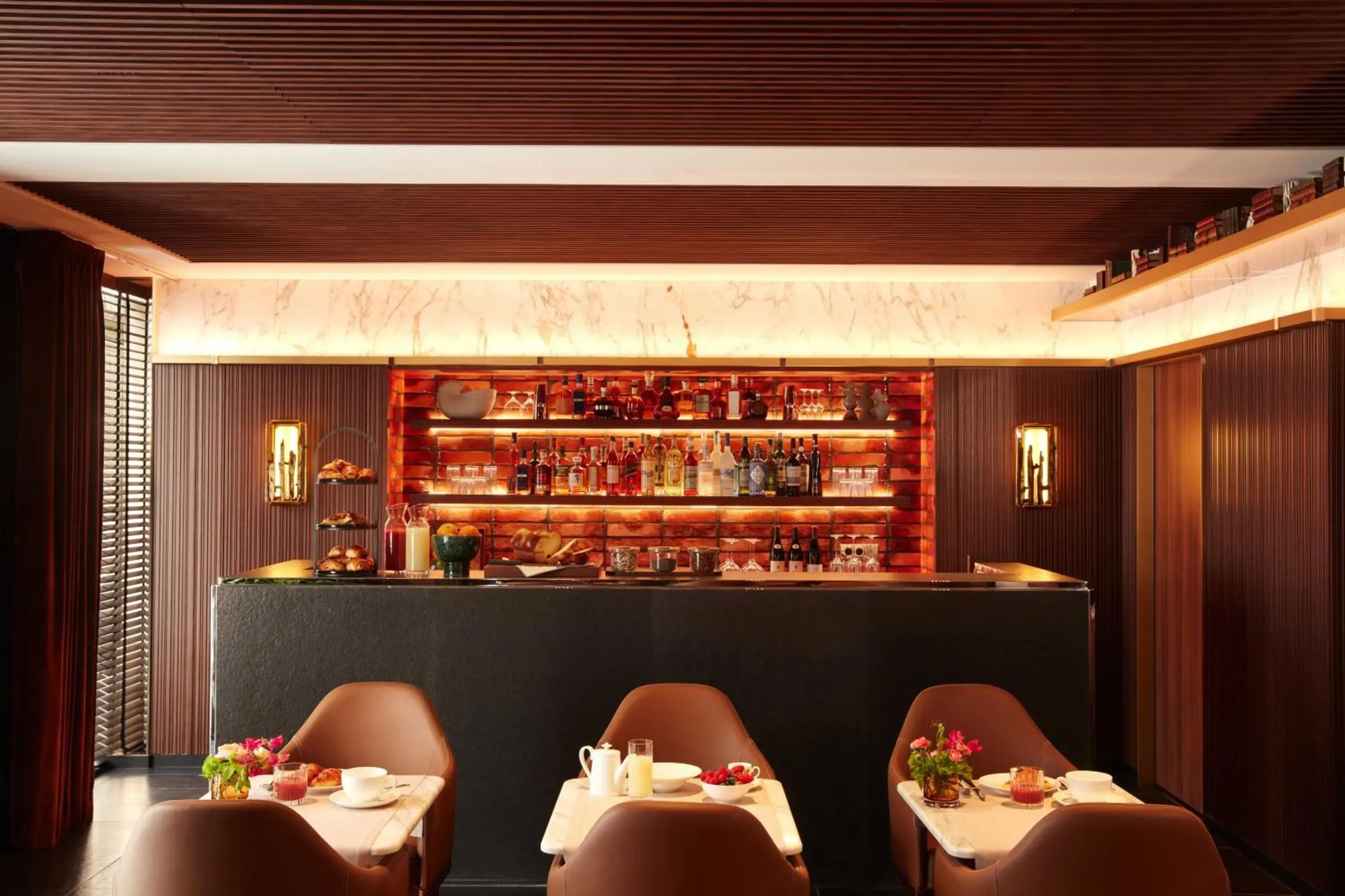 Lounge or bar in Hotel La Villa Saint Germain Des Prés Lounge or bar in Hotel La Villa Saint Germain Des Prés