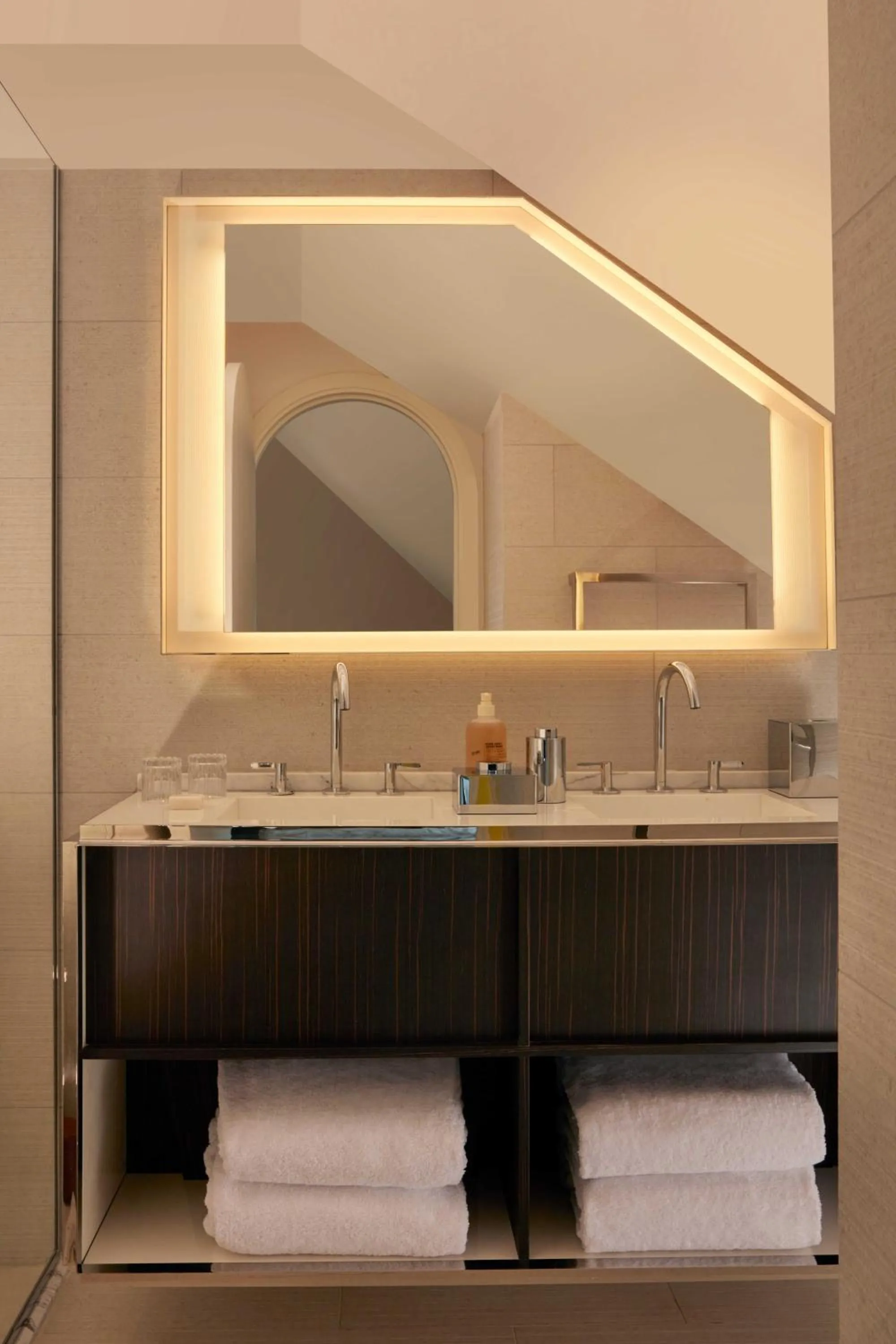 Bathroom in Hotel La Villa Saint Germain Des Prés