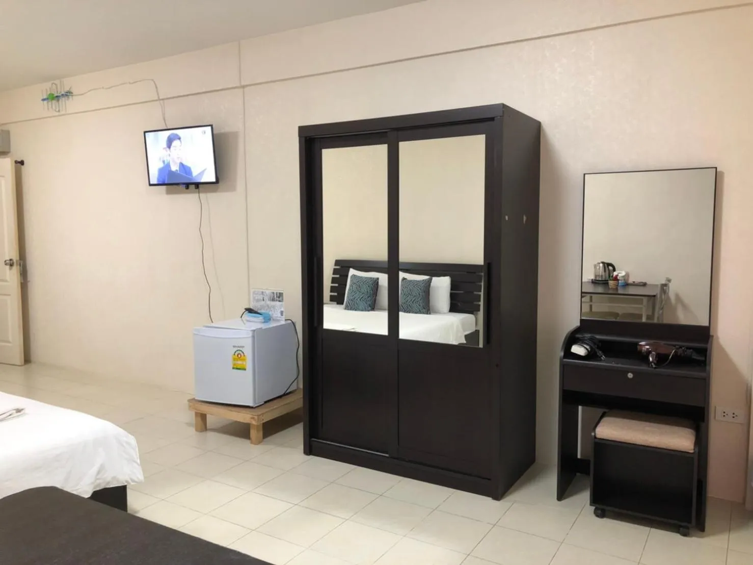 hair dresser, Bed in VK &Residence