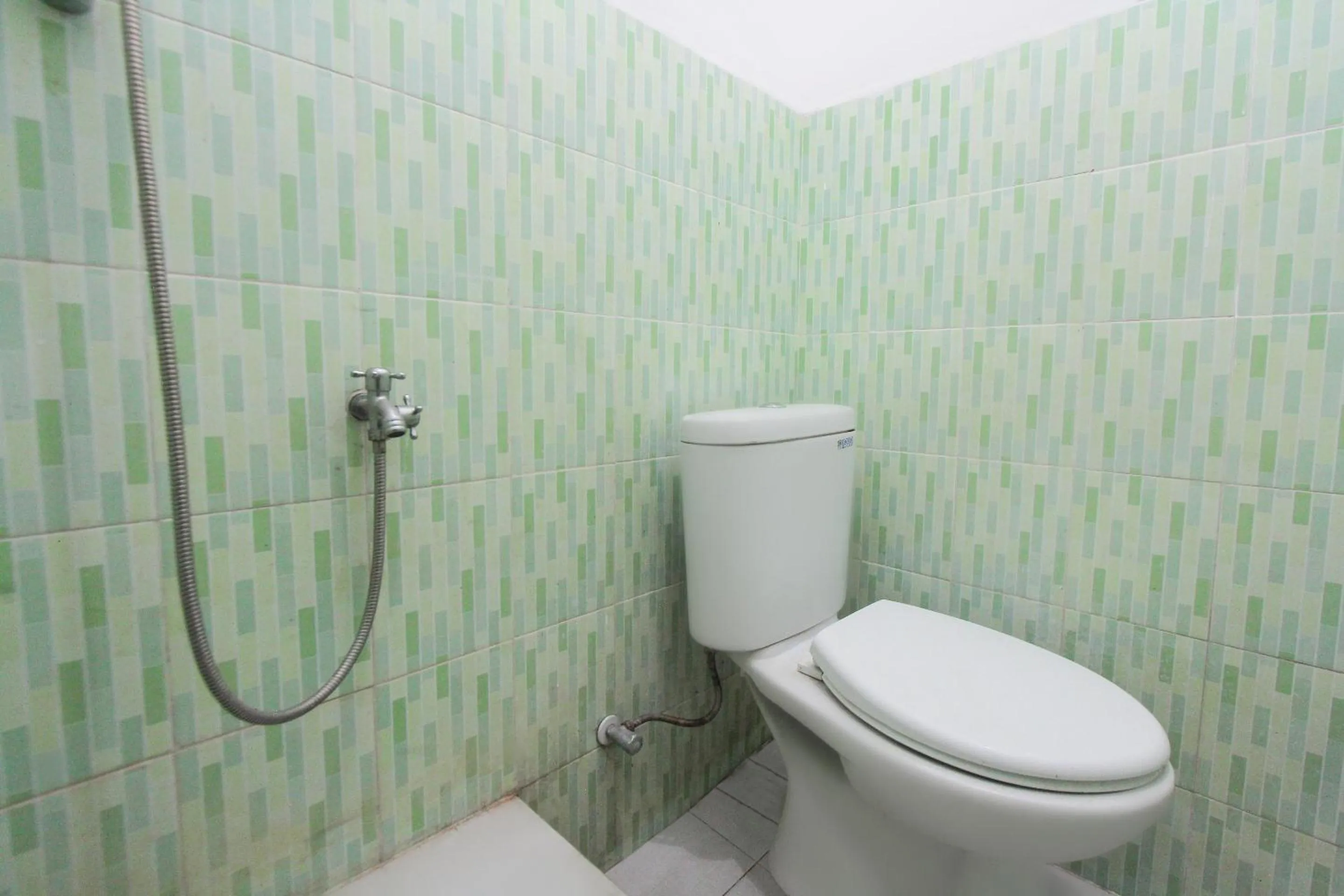 Bathroom in Hotel O Zam Zam Family Syariah