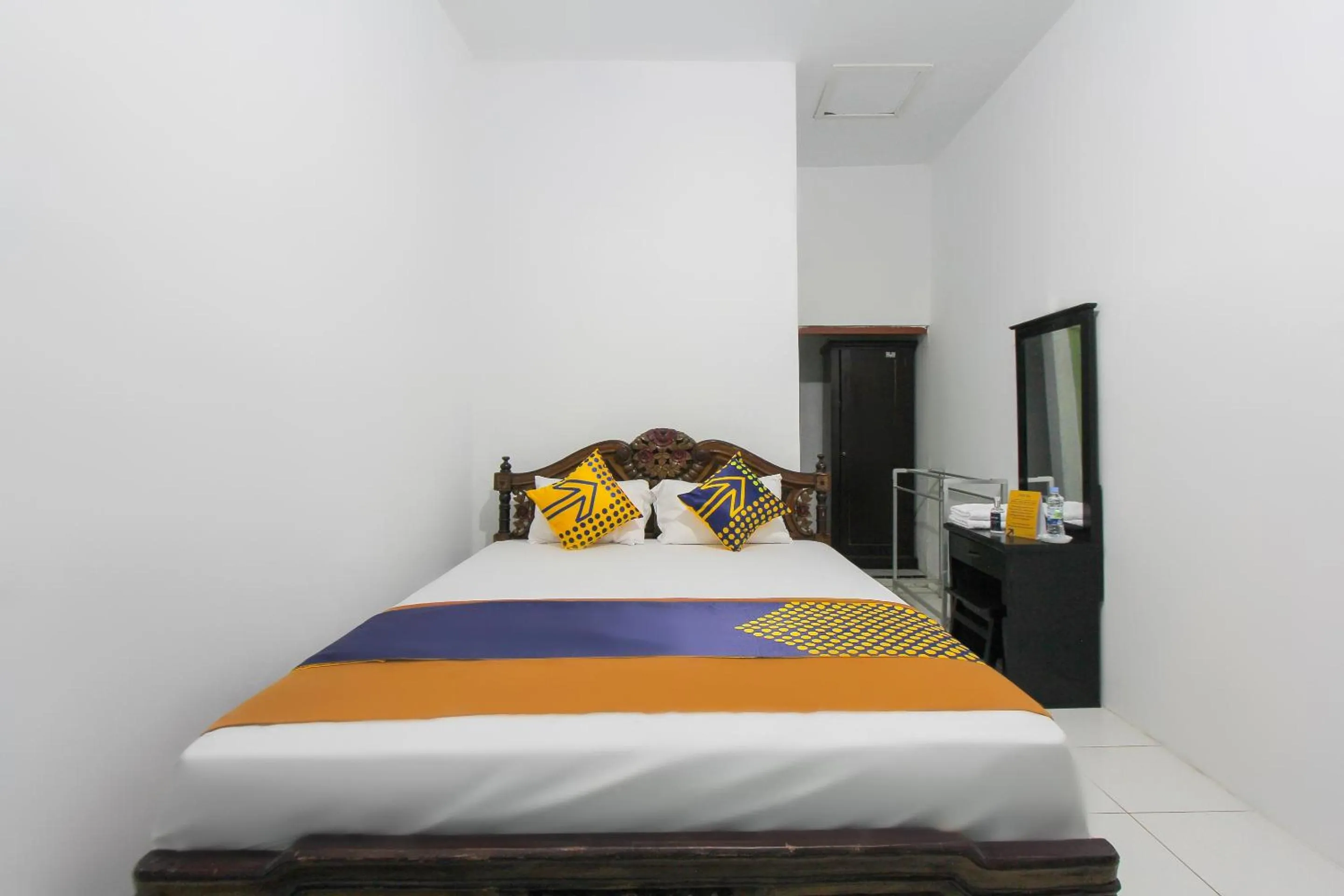 Bedroom in Hotel O Zam Zam Family Syariah