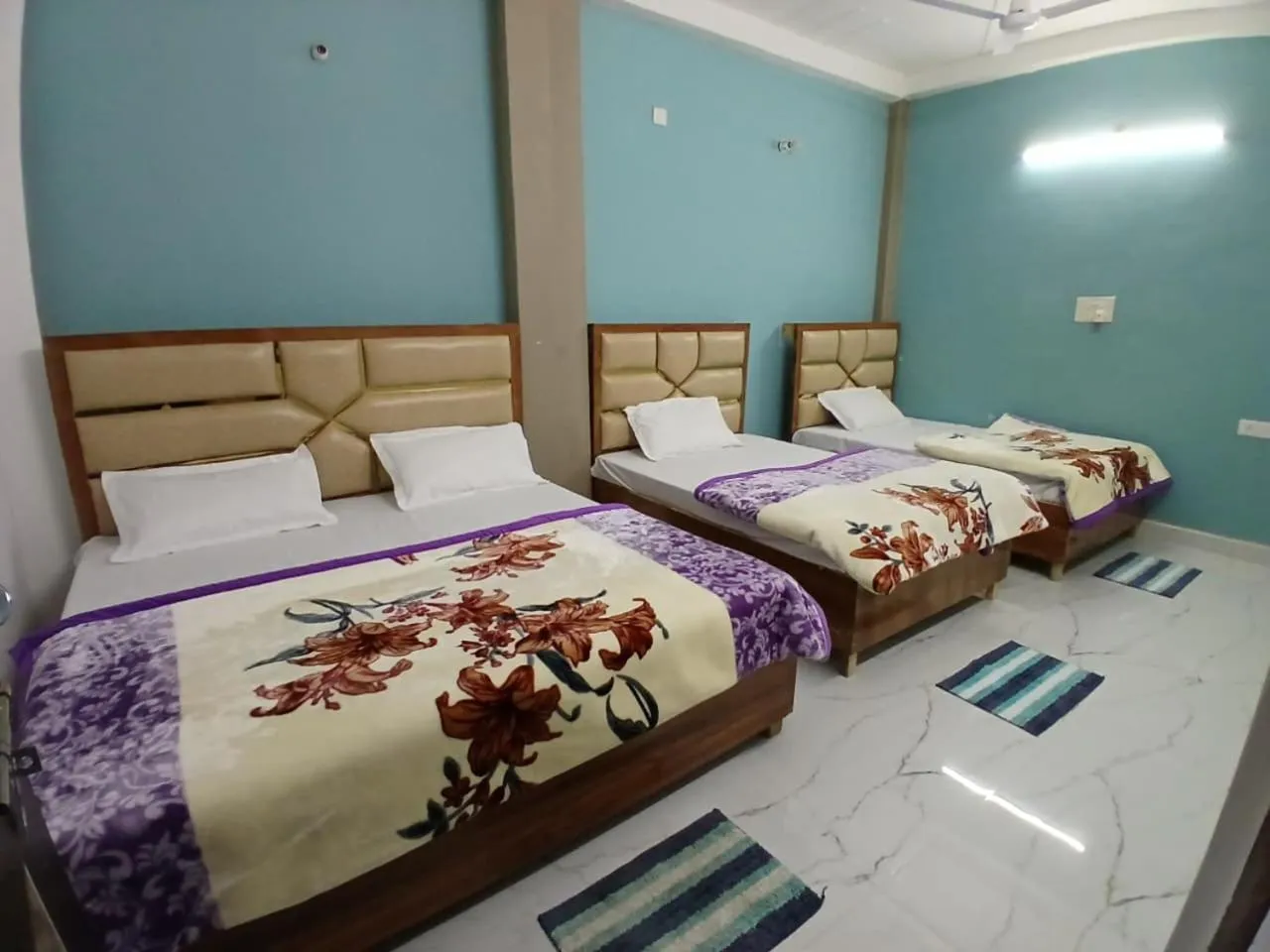 Bed in Mahamaya Guest House