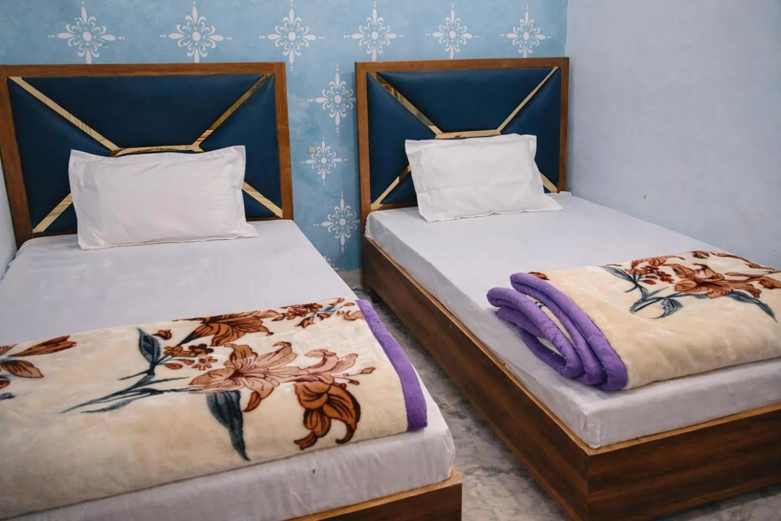 Bed in Mahamaya Guest House