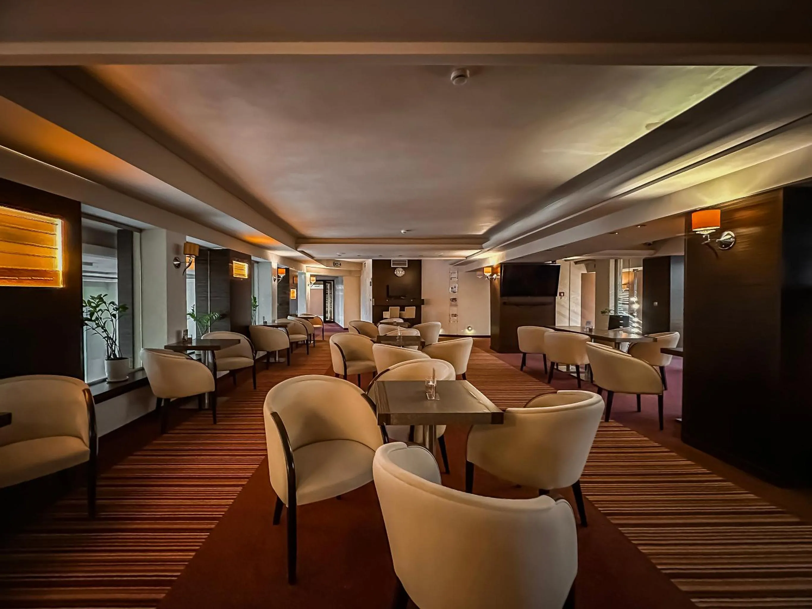Restaurant/places to eat in Malinowy Dwór Hotel Medical SPA