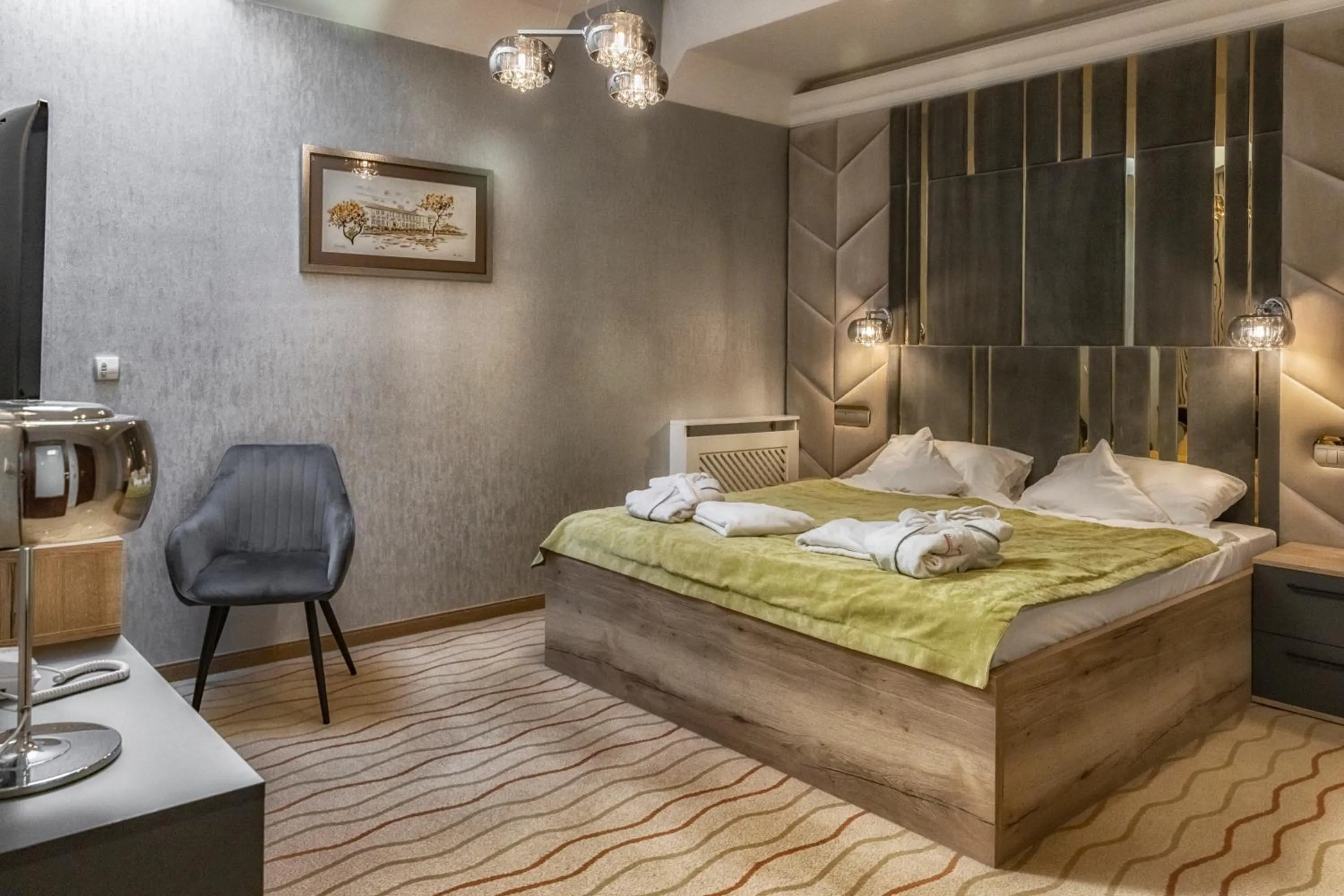 Bed in Malinowy Dwór Hotel Medical SPA