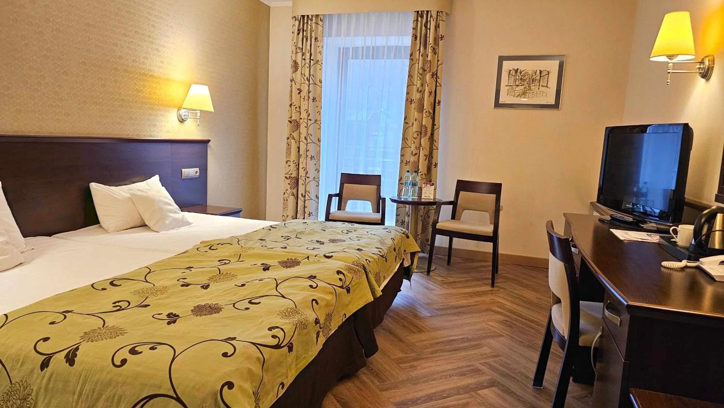 Photo of the whole room, Bed in Malinowy Dwór Hotel Medical SPA