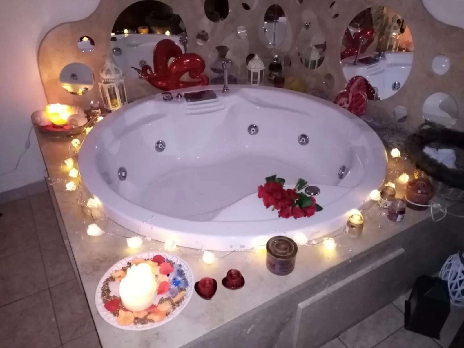 Swimming pool in B&b De Mauro