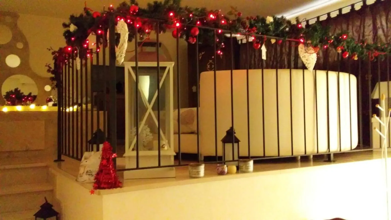 Swimming pool in B&b De Mauro