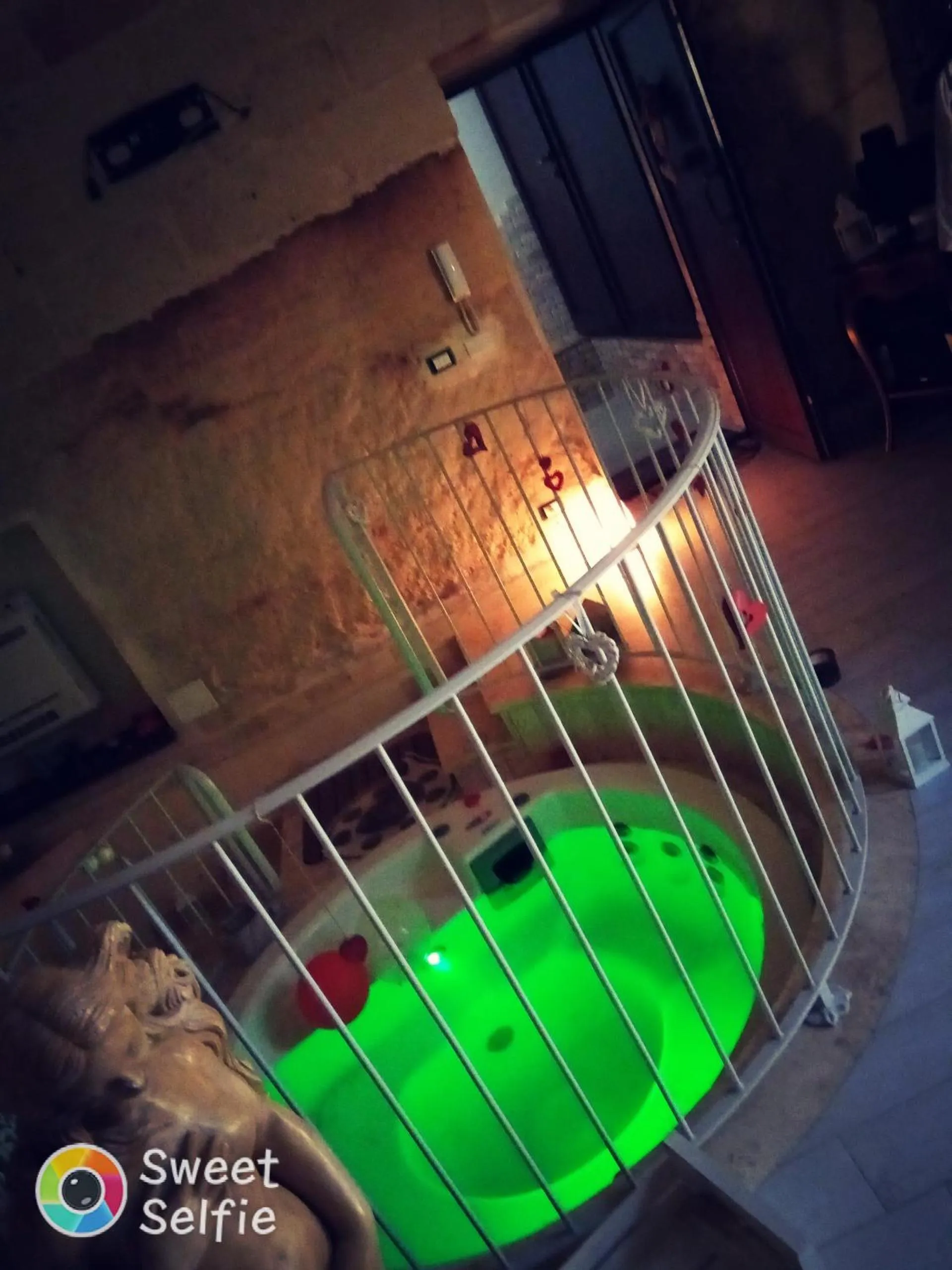 Swimming pool in B&b De Mauro