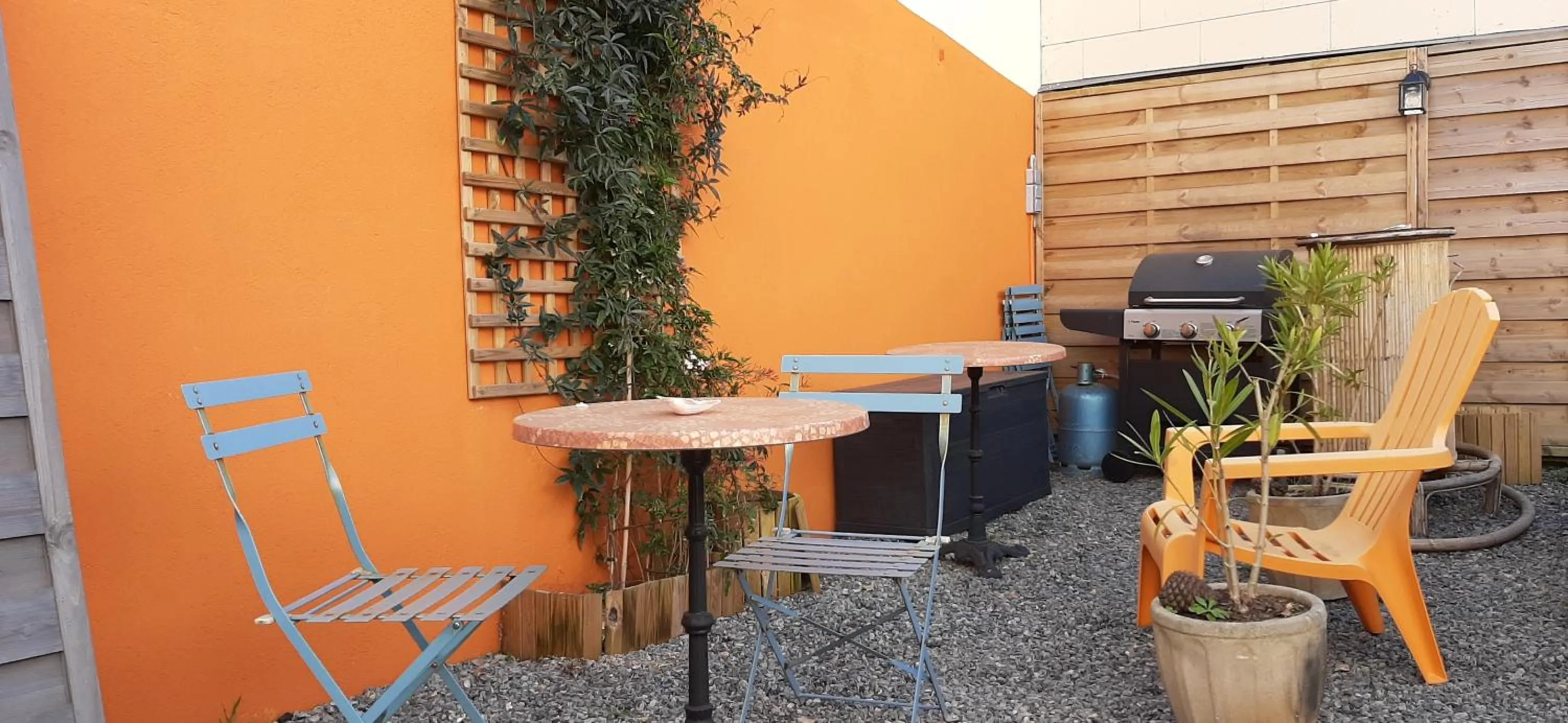 Garden in Hotel La Belle Etoile