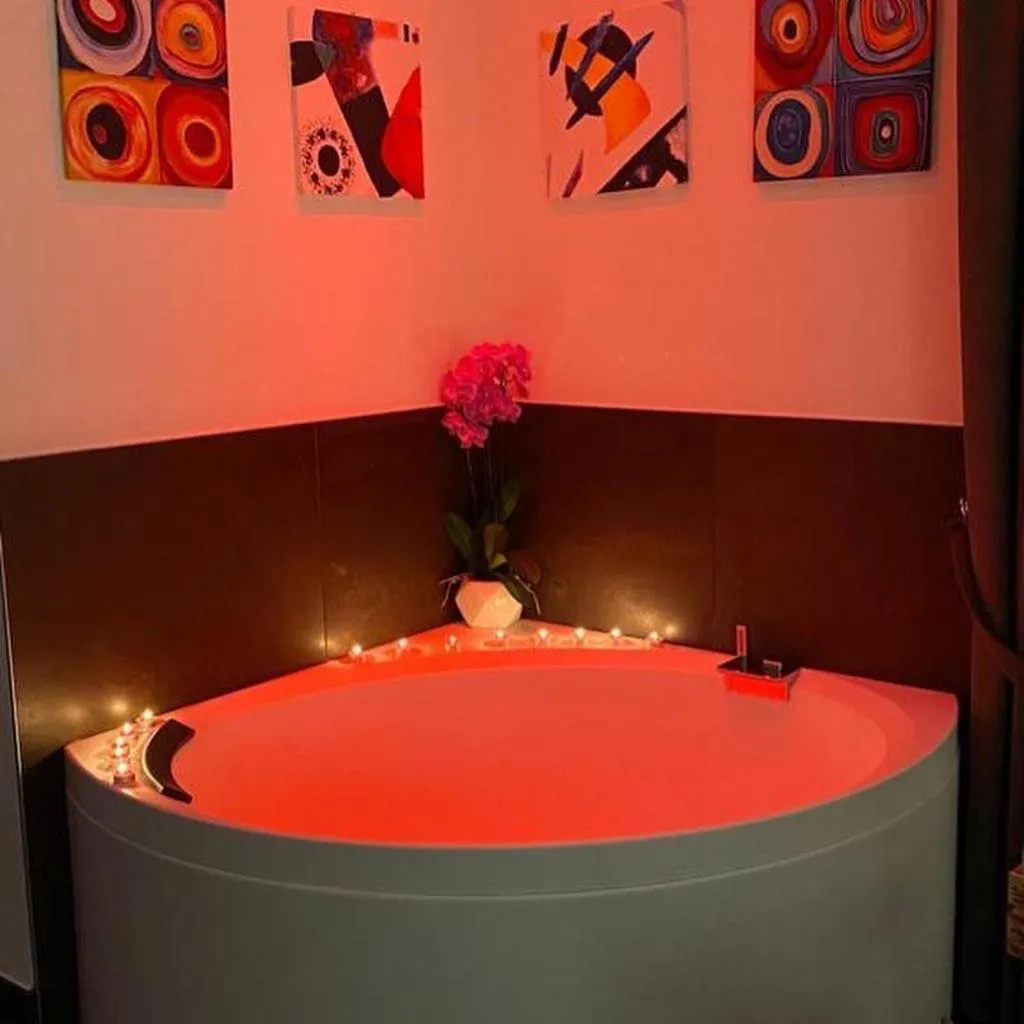 Hot Tub in B&B IN CENTRO STORICO SALERNO