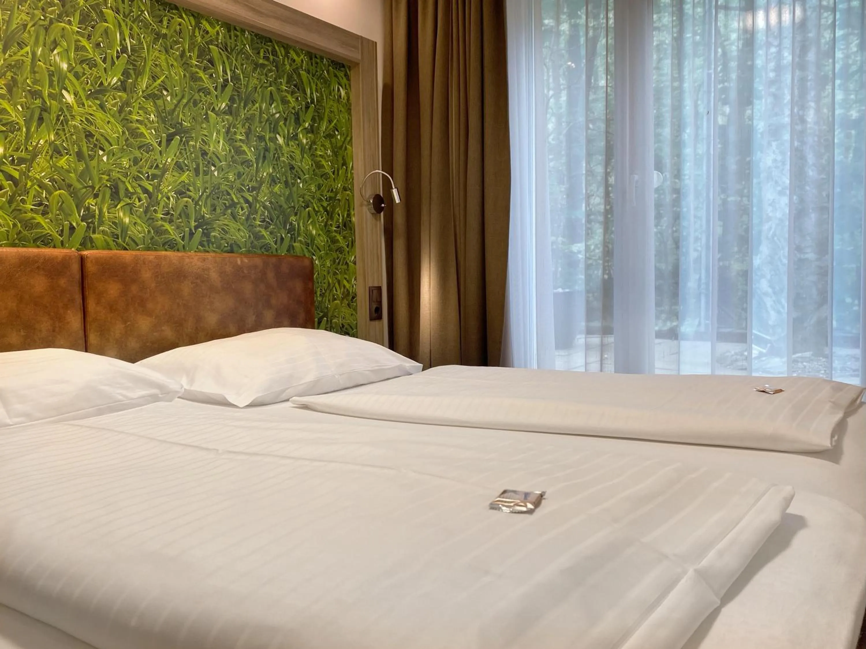 Bed in Smart Hotel Schönbrunn with free parking