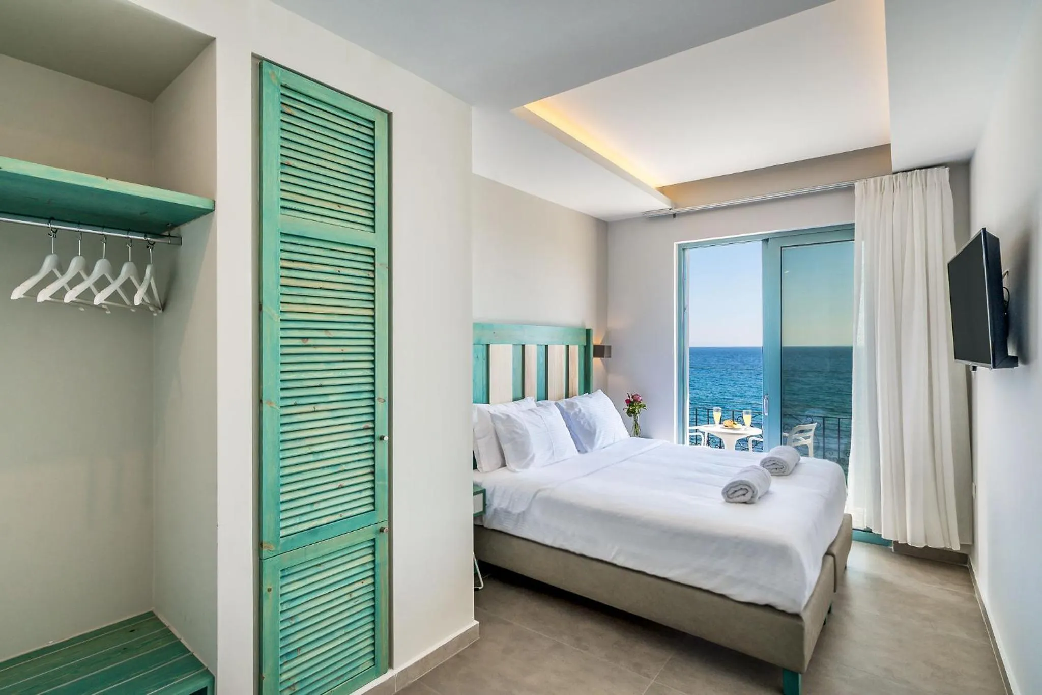 View (from property/room), Bed in Samaria by the Sea