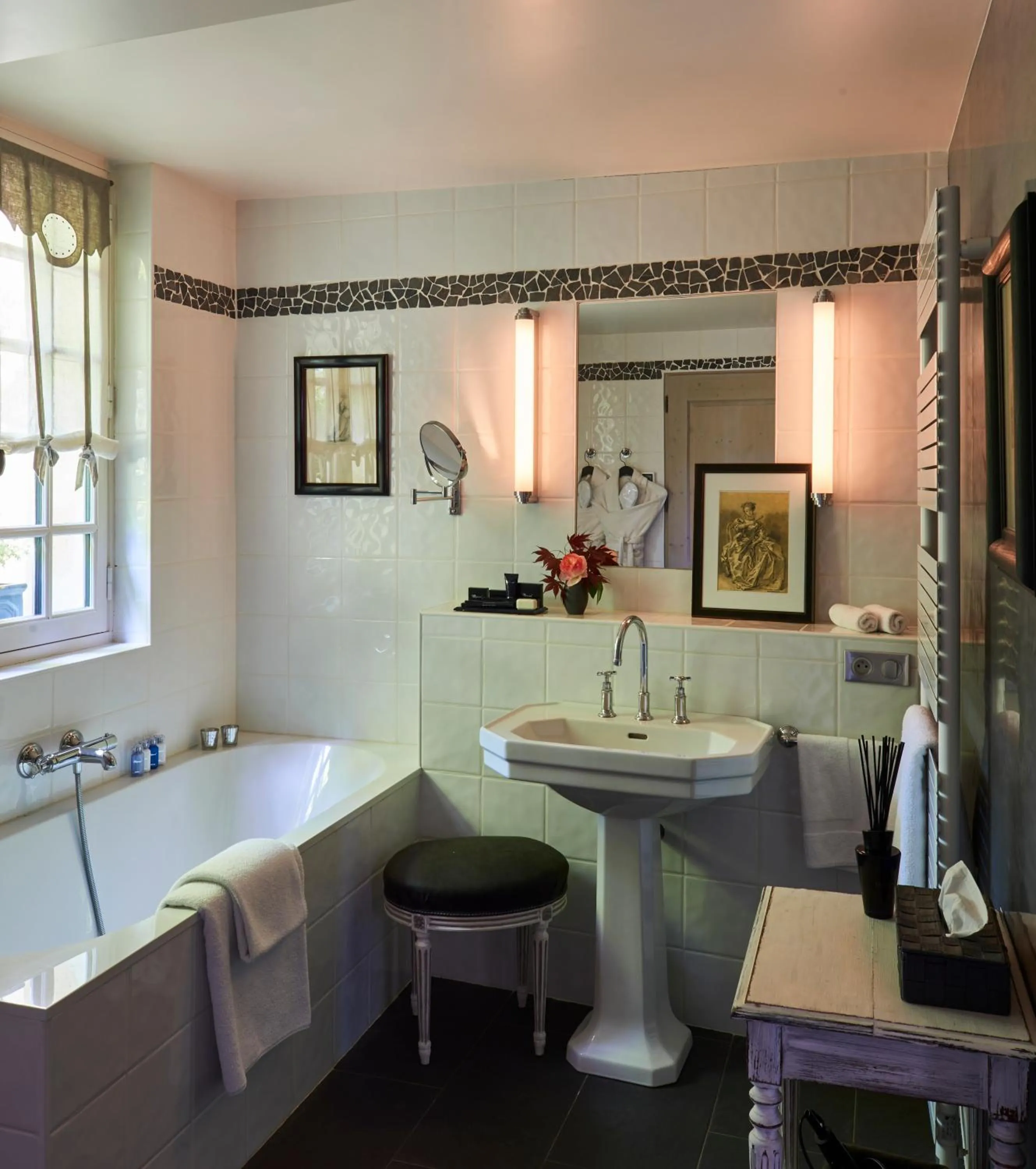 Bathroom in Moulin Royale