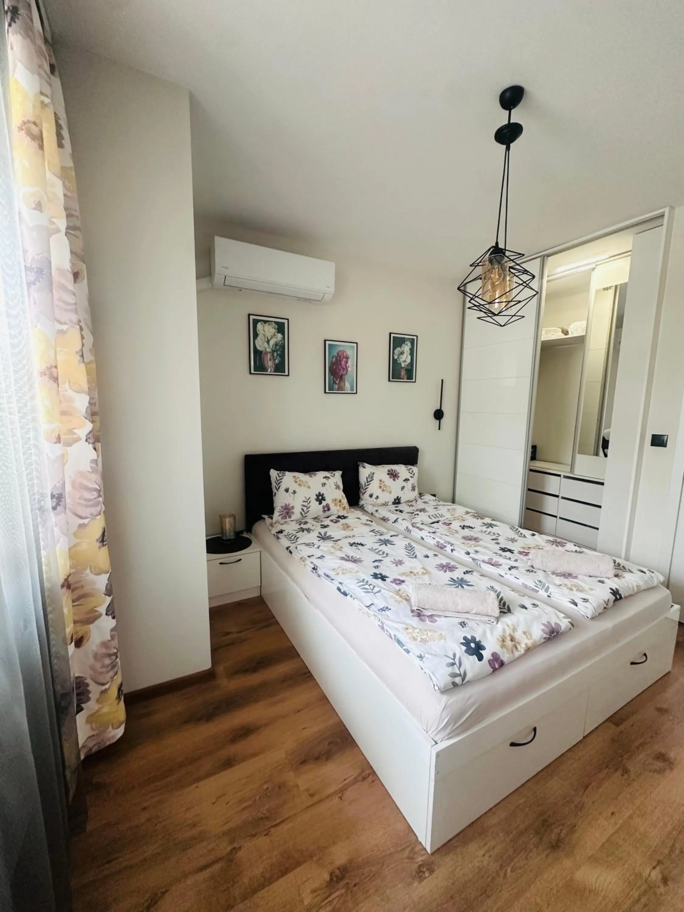 Joy Apartment Burgas center free parking