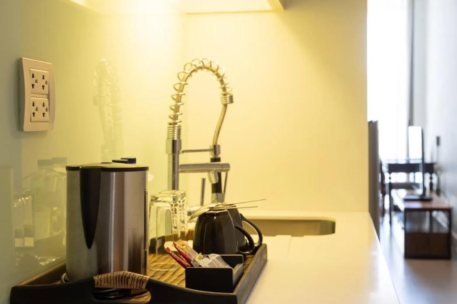 Coffee/tea facilities in Pattaya Modus Beachfront Resort