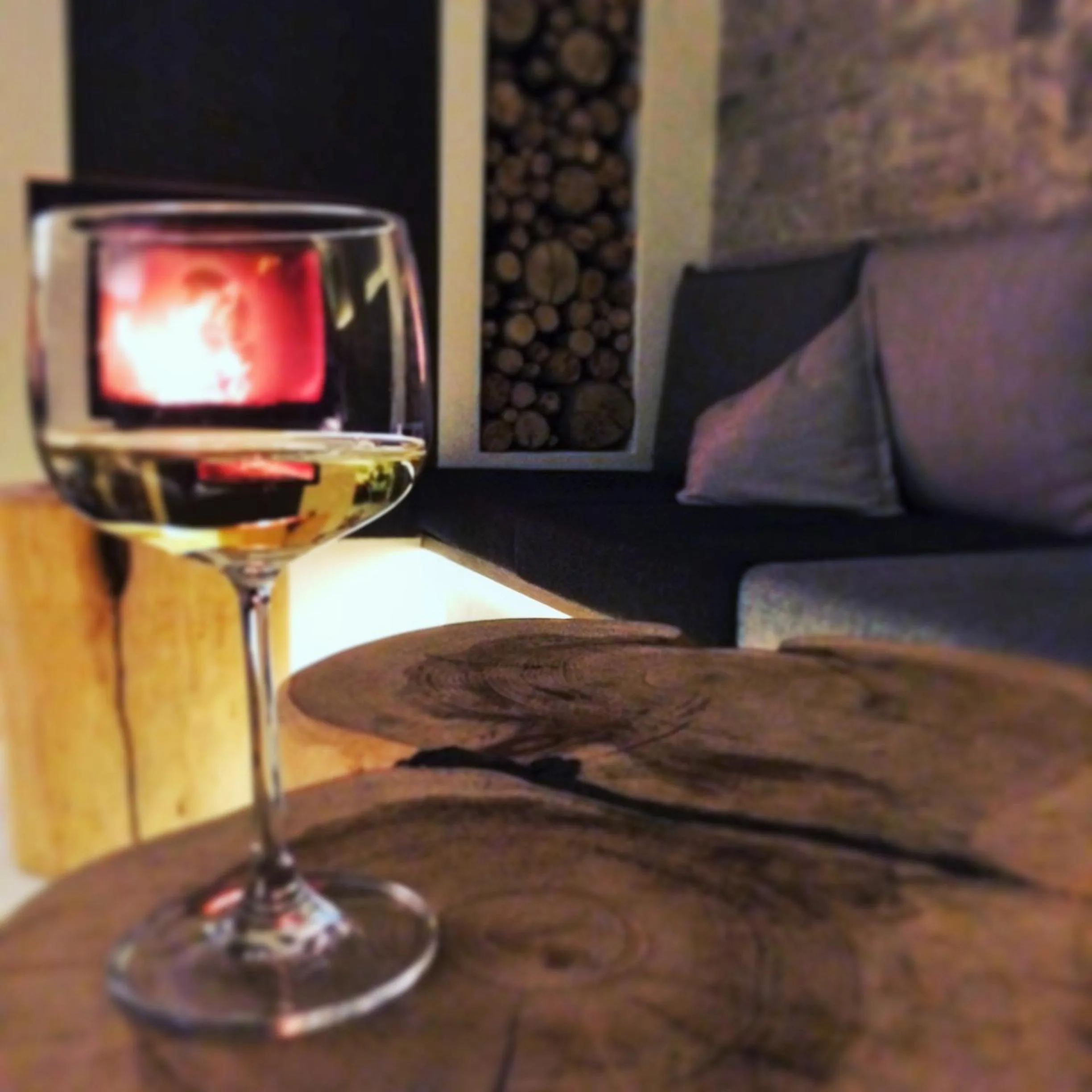 Lounge or bar in Chalet Tovel - Mountain Lake