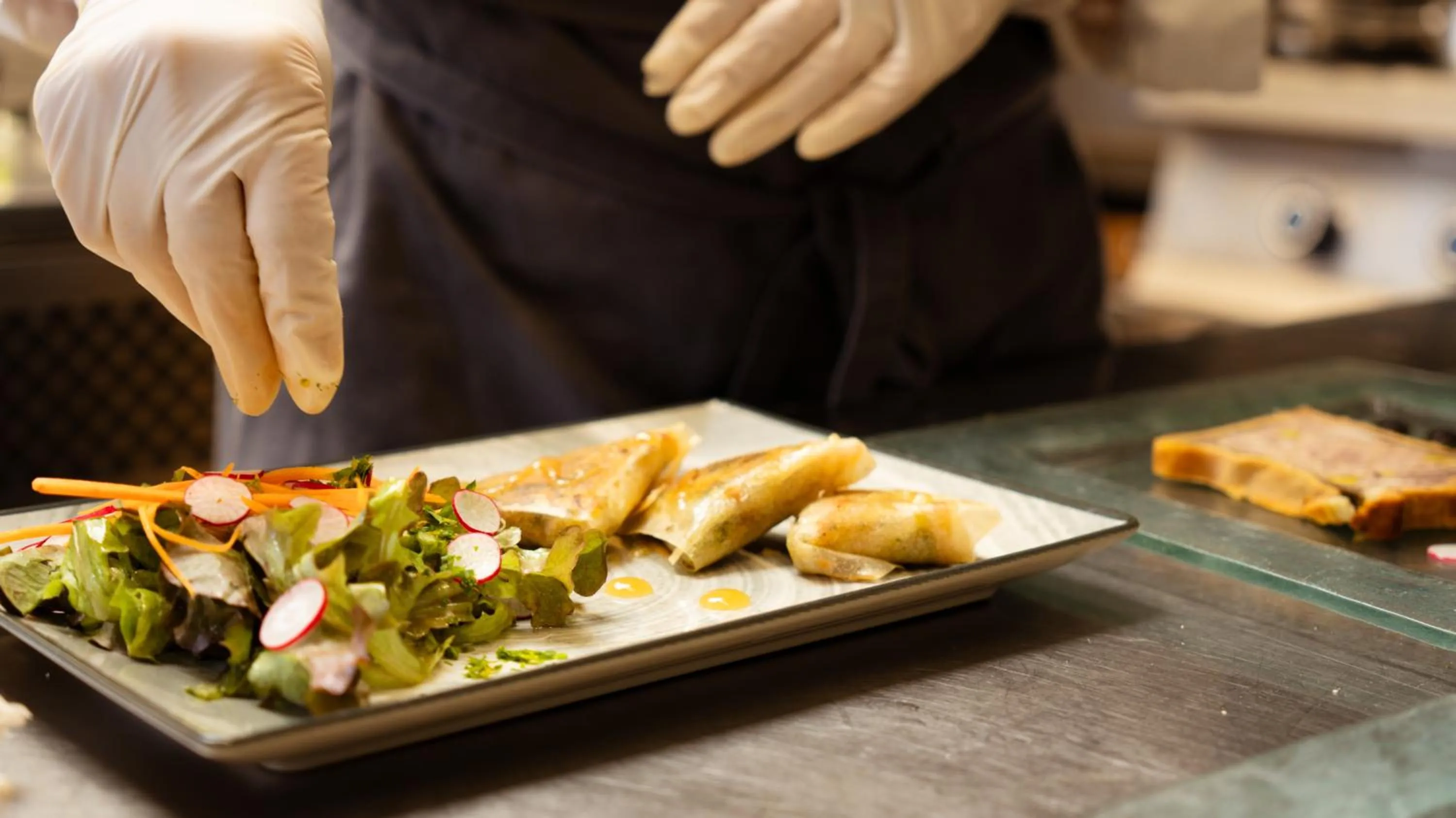 Dinner in Logis hôtel Restaurant Le Faisan Dore