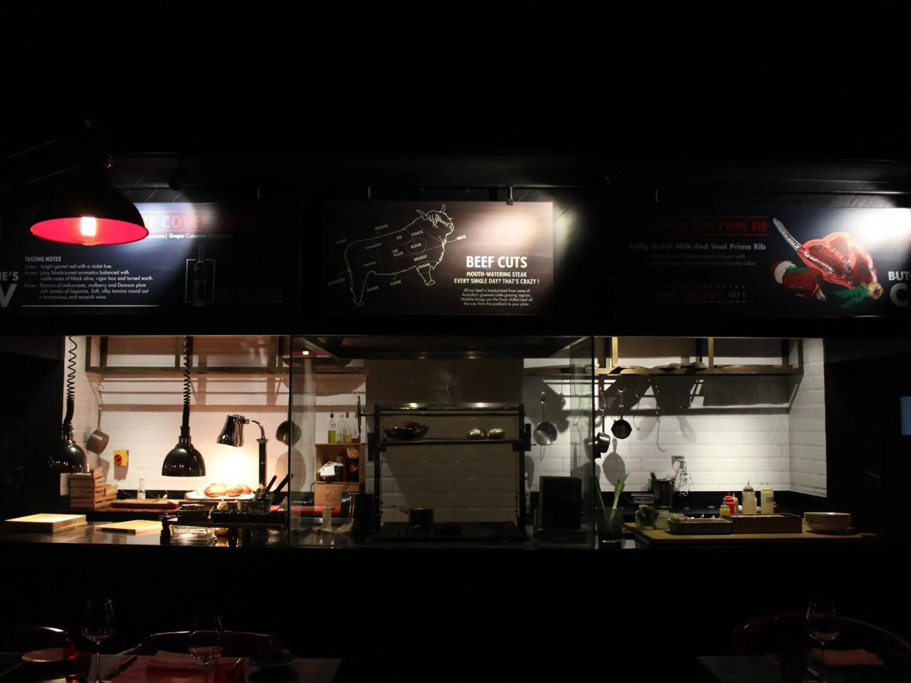 Restaurant/places to eat in Pullman Saigon Centre Restaurant/places to eat in Pullman Saigon Centre