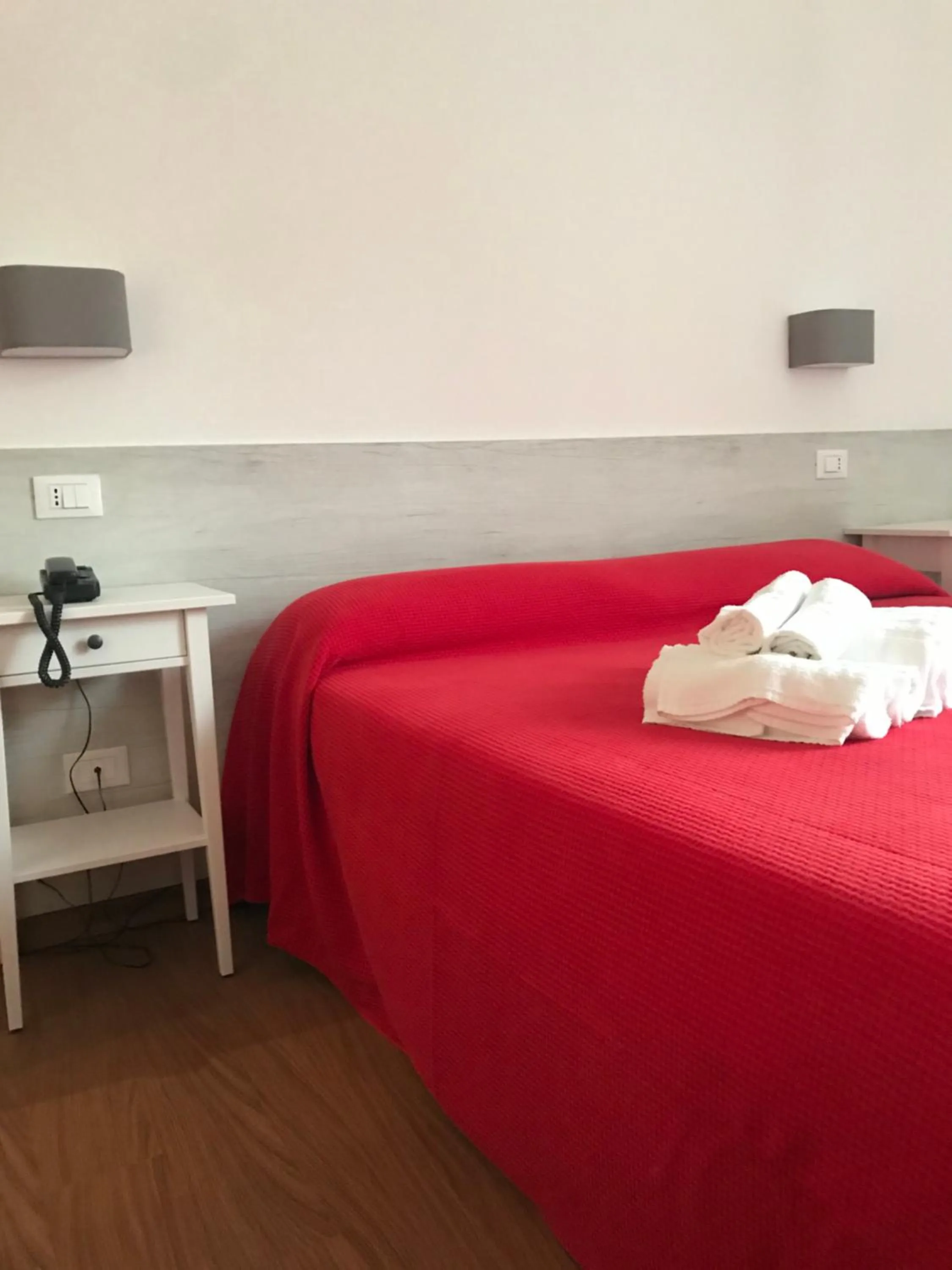 Bed in Hotel Augustus