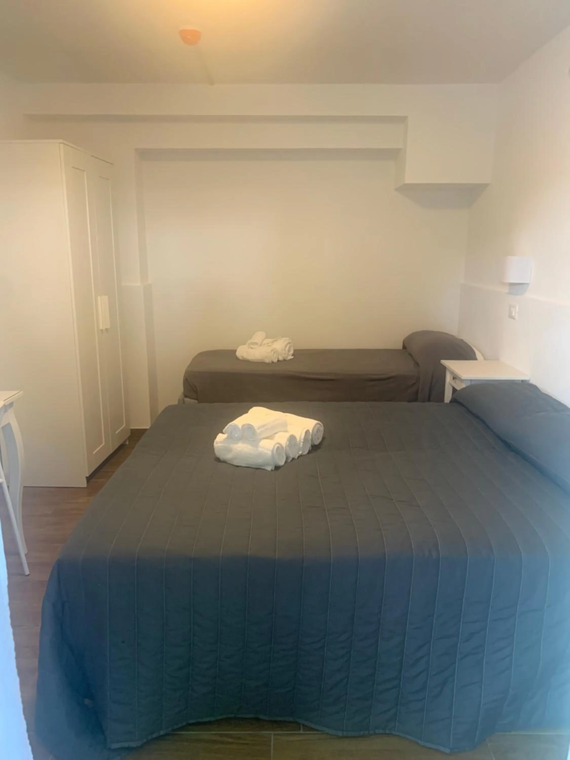 Bed in Hotel Augustus