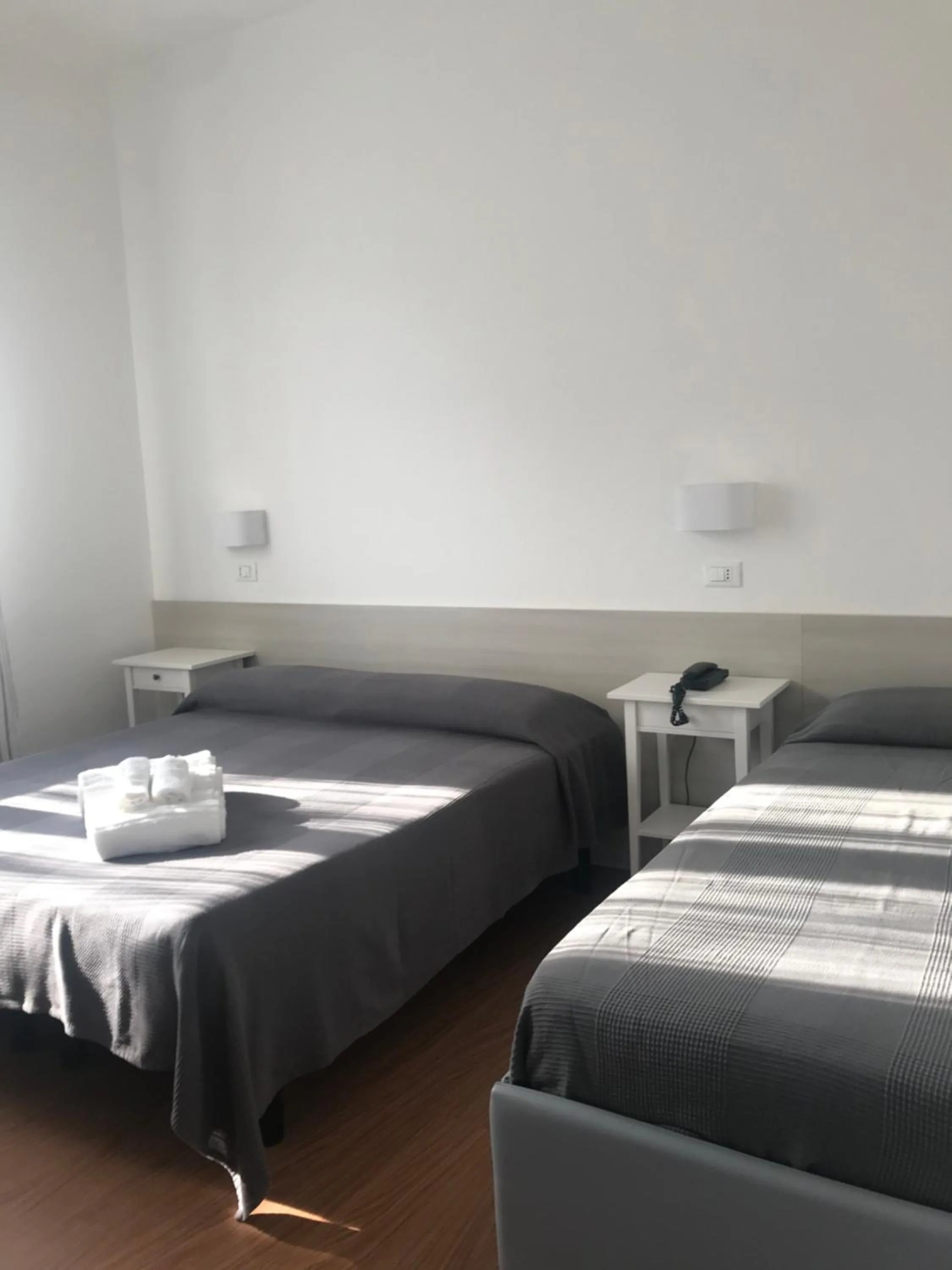 Photo of the whole room, Bed in Hotel Augustus