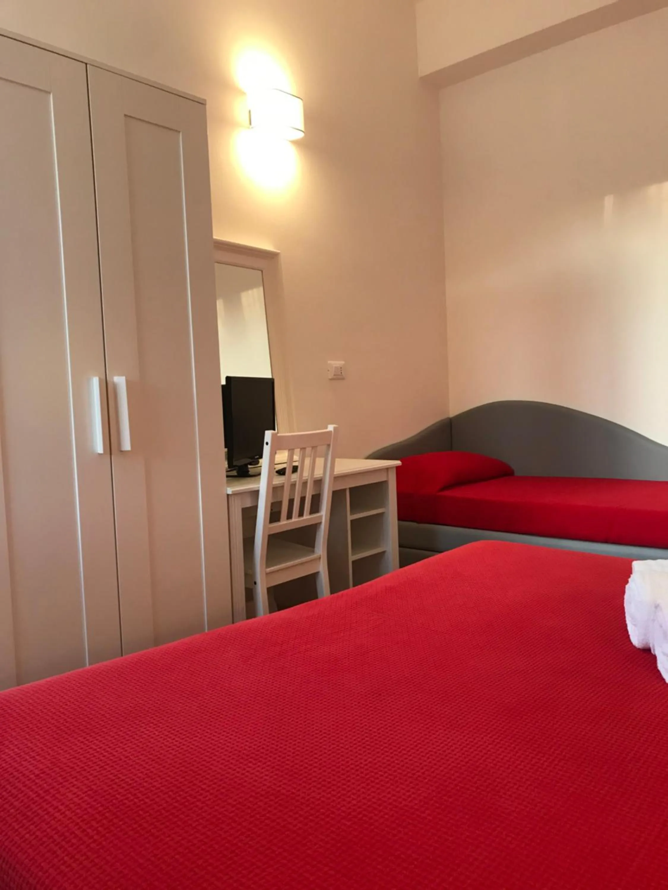 Bed in Hotel Augustus