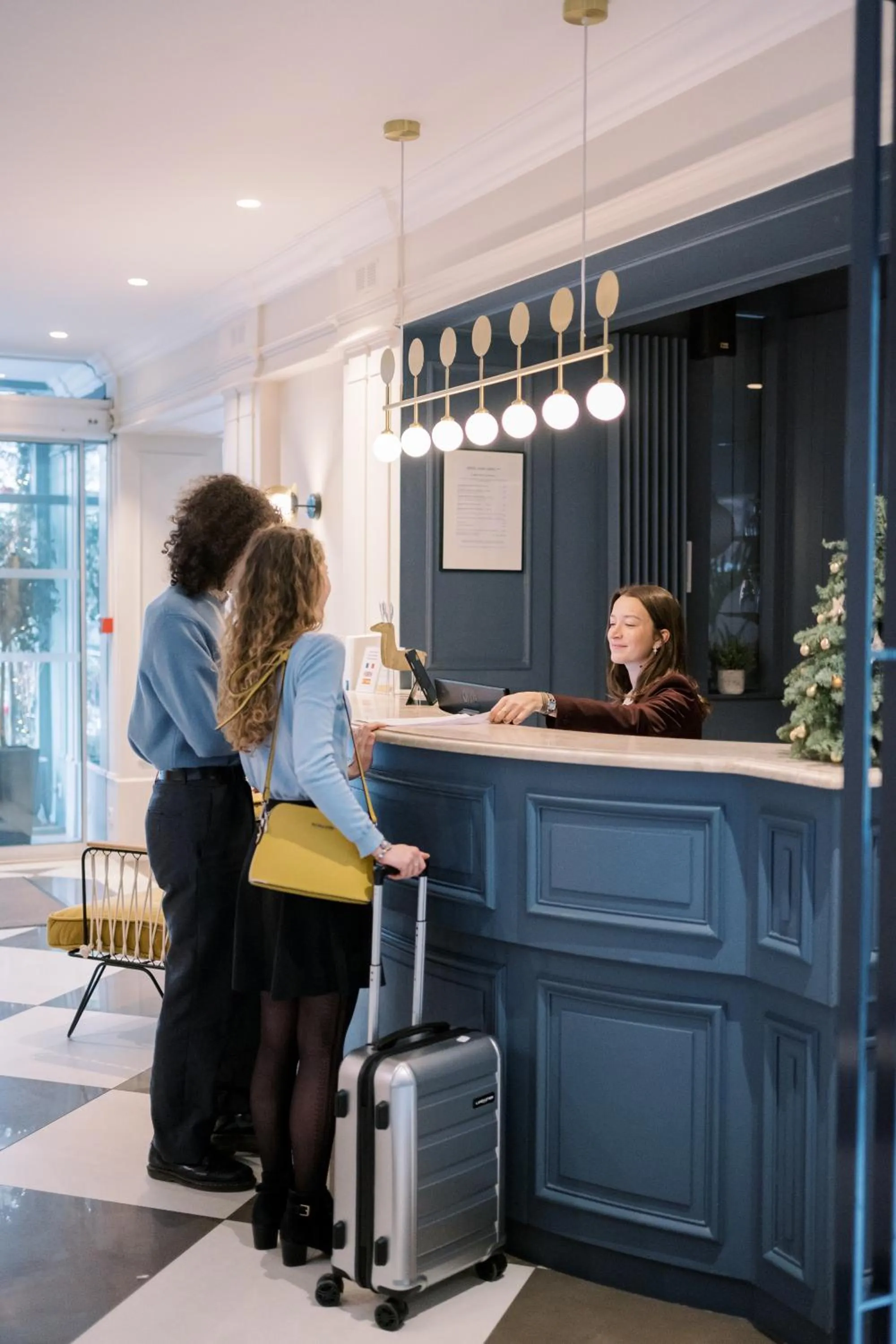 Property building in Passy Eiffel